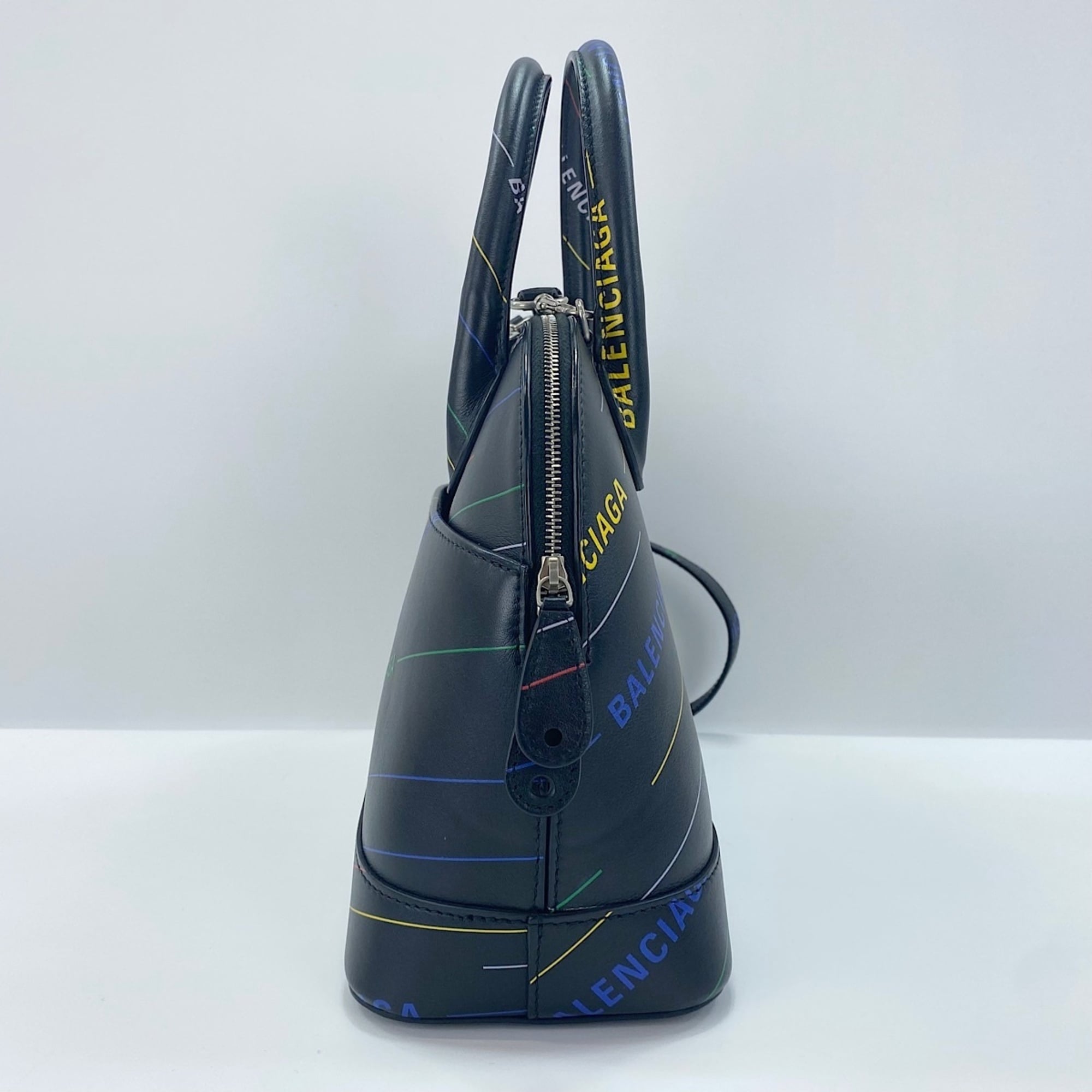 Balenciaga Black Handbag (Pre-Owned)