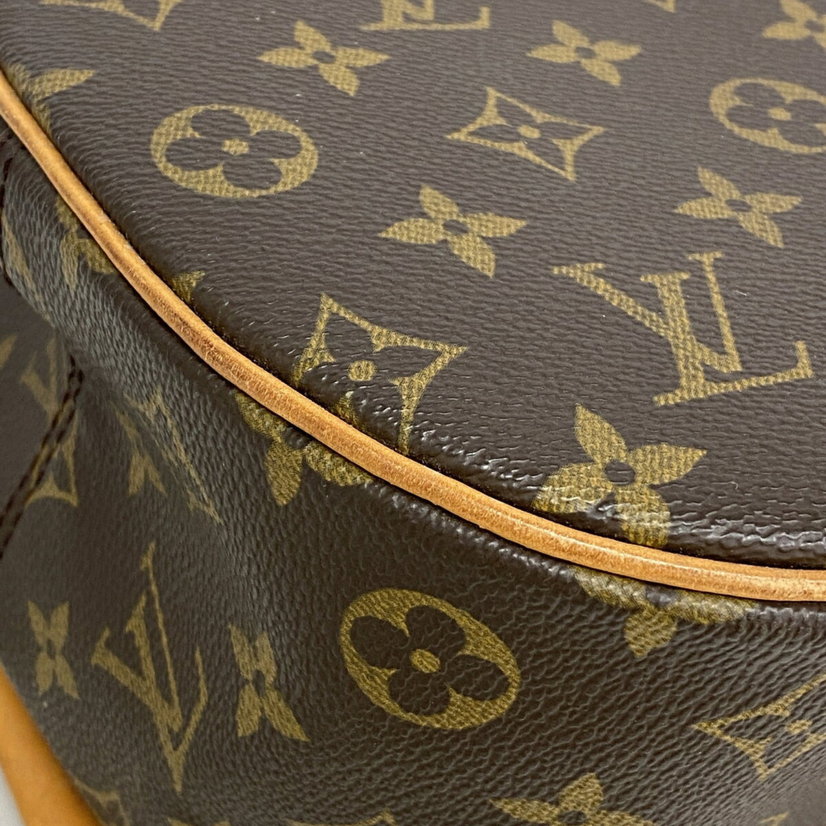 Louis Vuitton Brown Handbag (Pre-Owned)