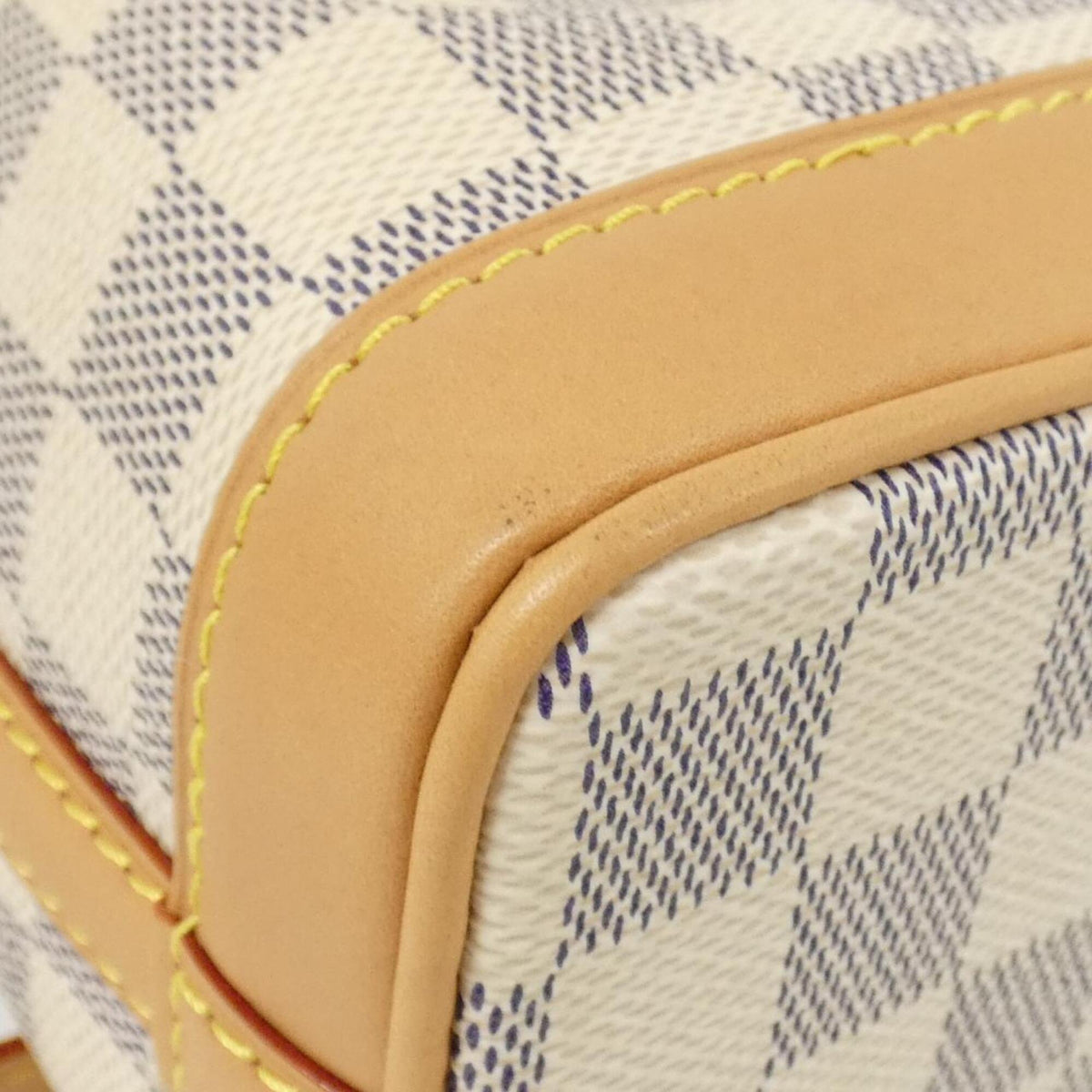 Louis Vuitton Azur White Coated Canvas Handbag (Pre-Owned)