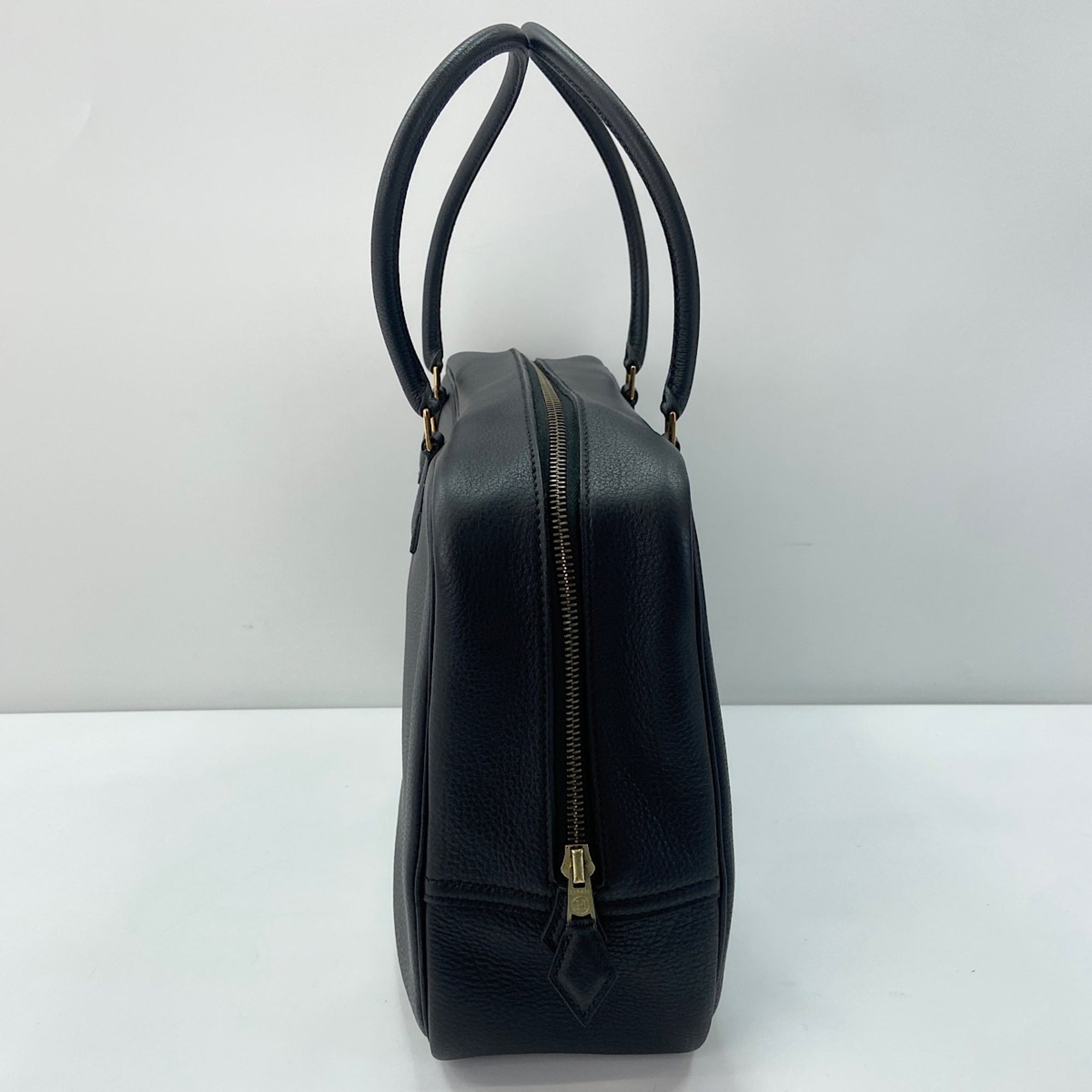 Hermes Plume Black Handbag (Pre-Owned)
