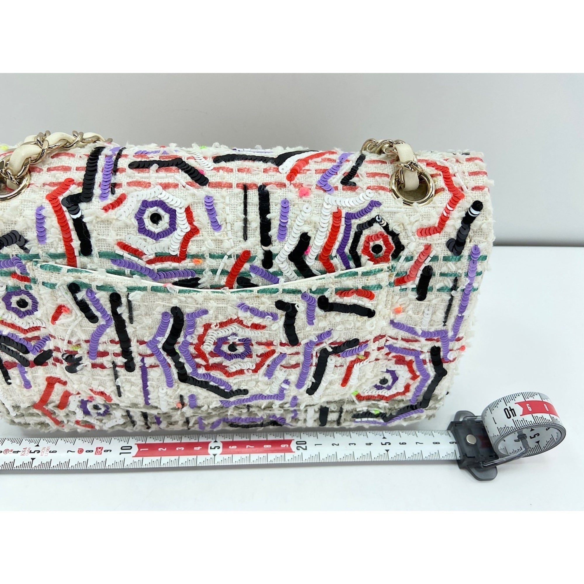 Chanel Multi-Color Shoulder Bag (Pre-Owned)