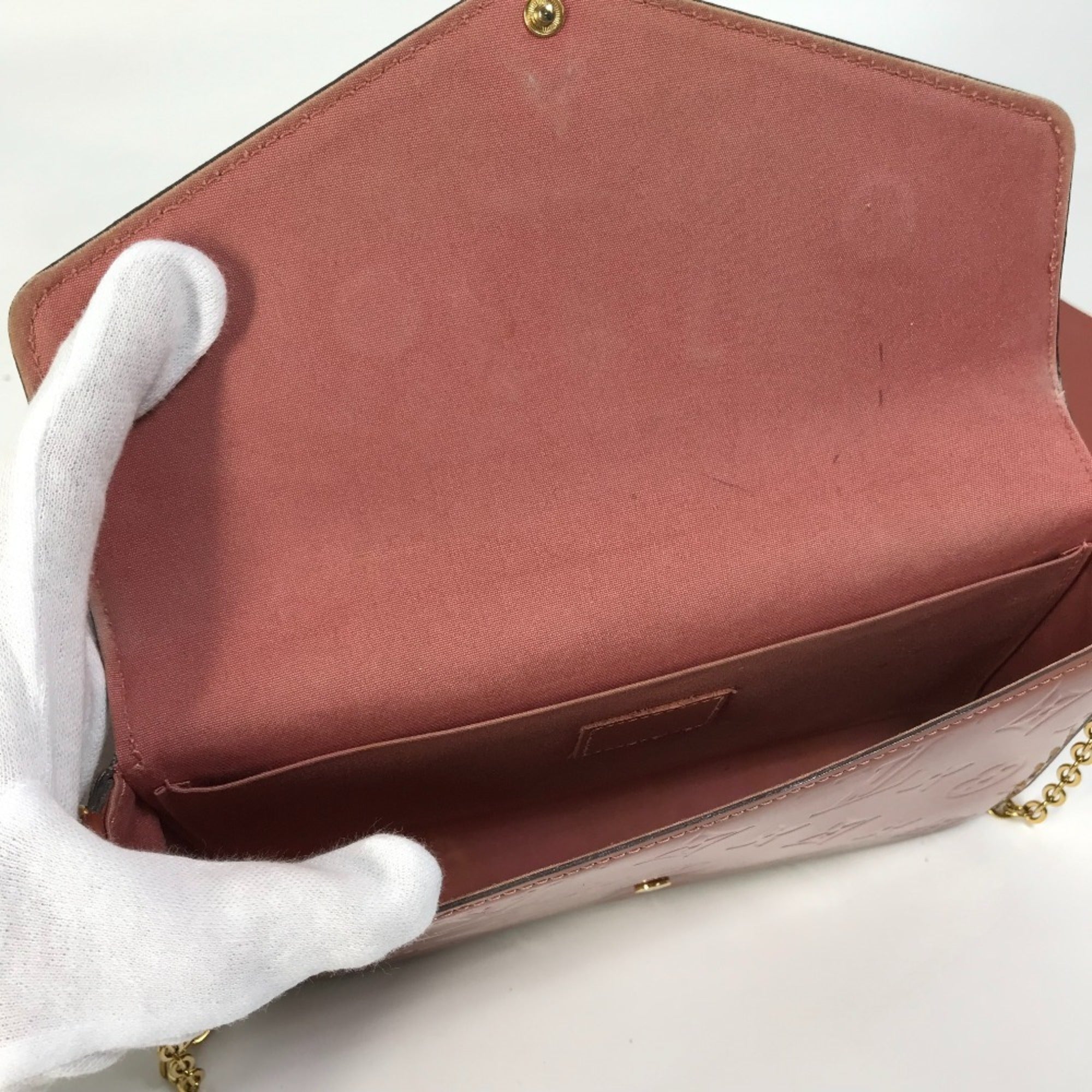 Louis Vuitton Monogram Vernis Pink Patent Leather Pochette Shoulder Bag (Pre-Owned)
