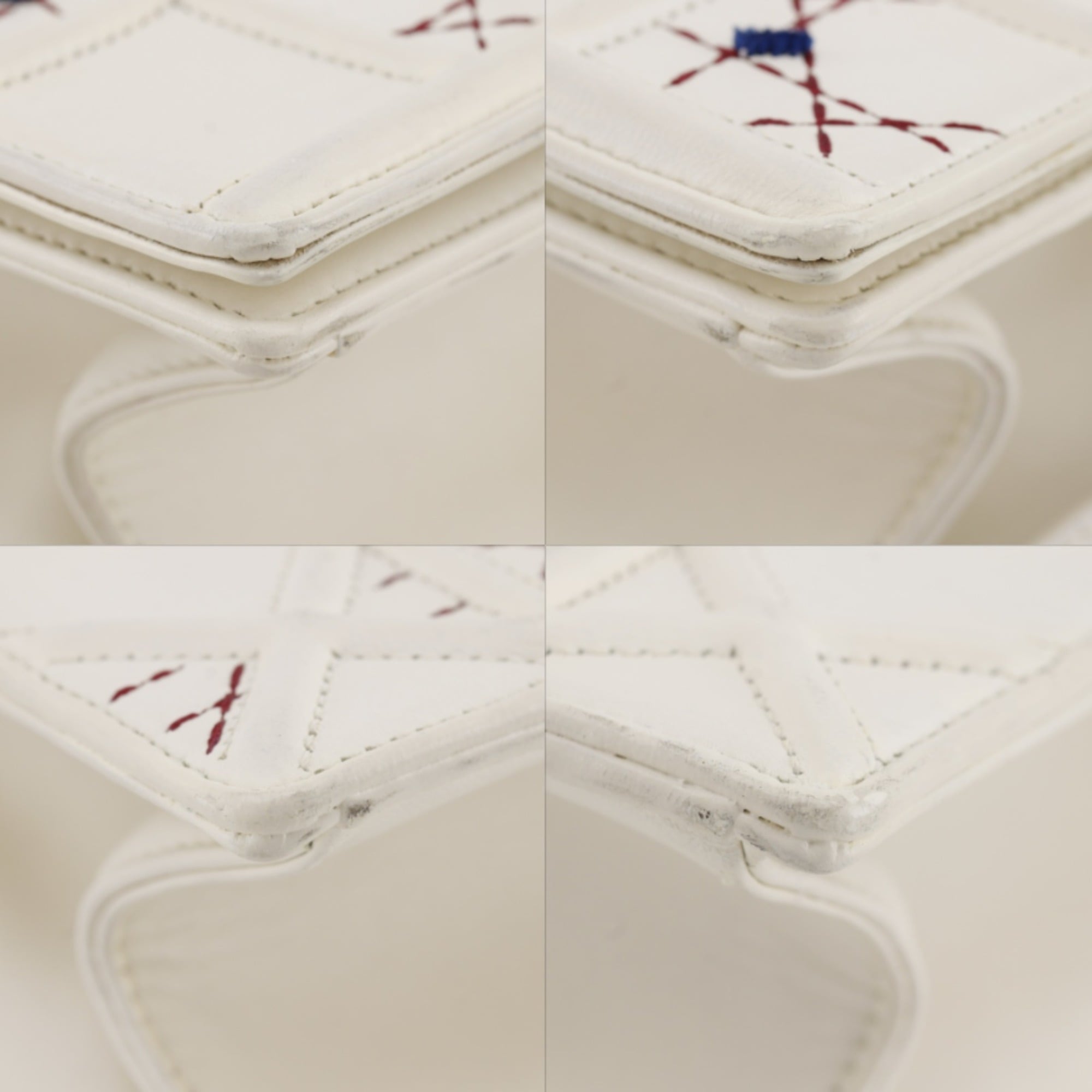 Christian Dior White Leather Shoulder Bag (Pre-Owned)