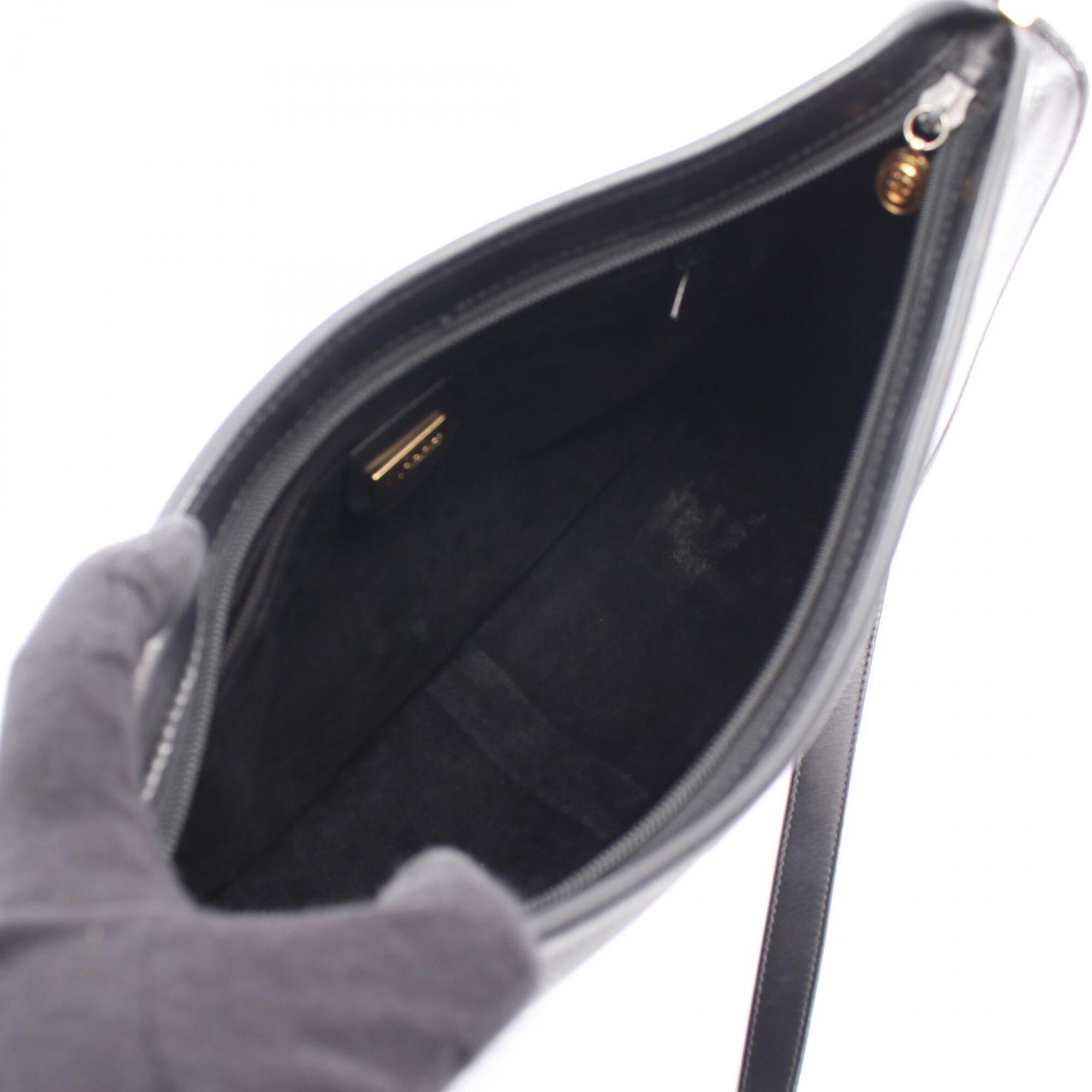 Gucci Black Leather Shoulder Bag (Pre-Owned)