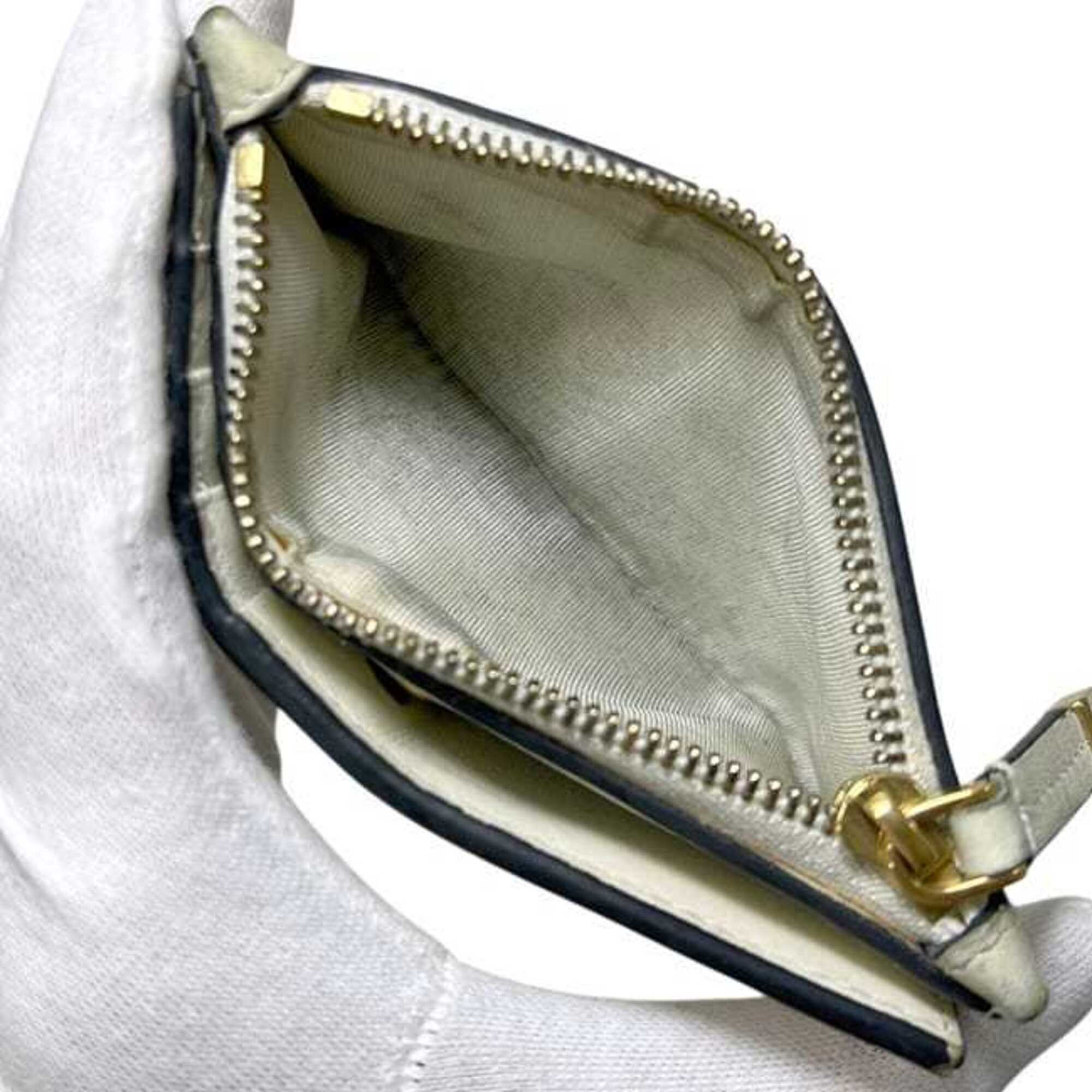 Christian Dior Beige Leather Wallet (Bi-Fold) (Pre-Owned)