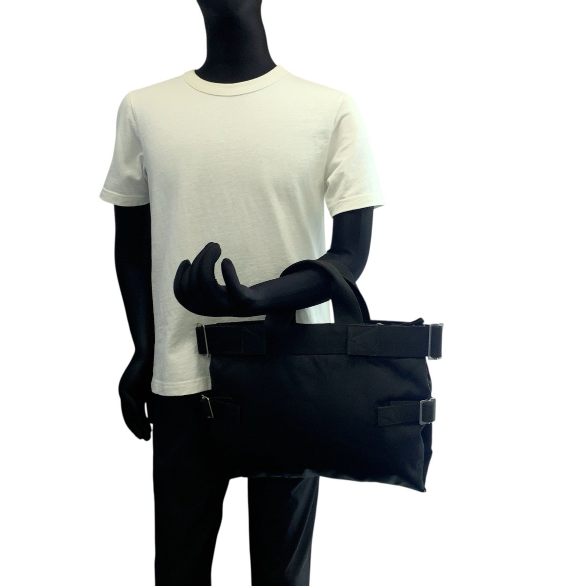 Bottega Veneta Black Nylon Tote Bag (Pre-Owned)