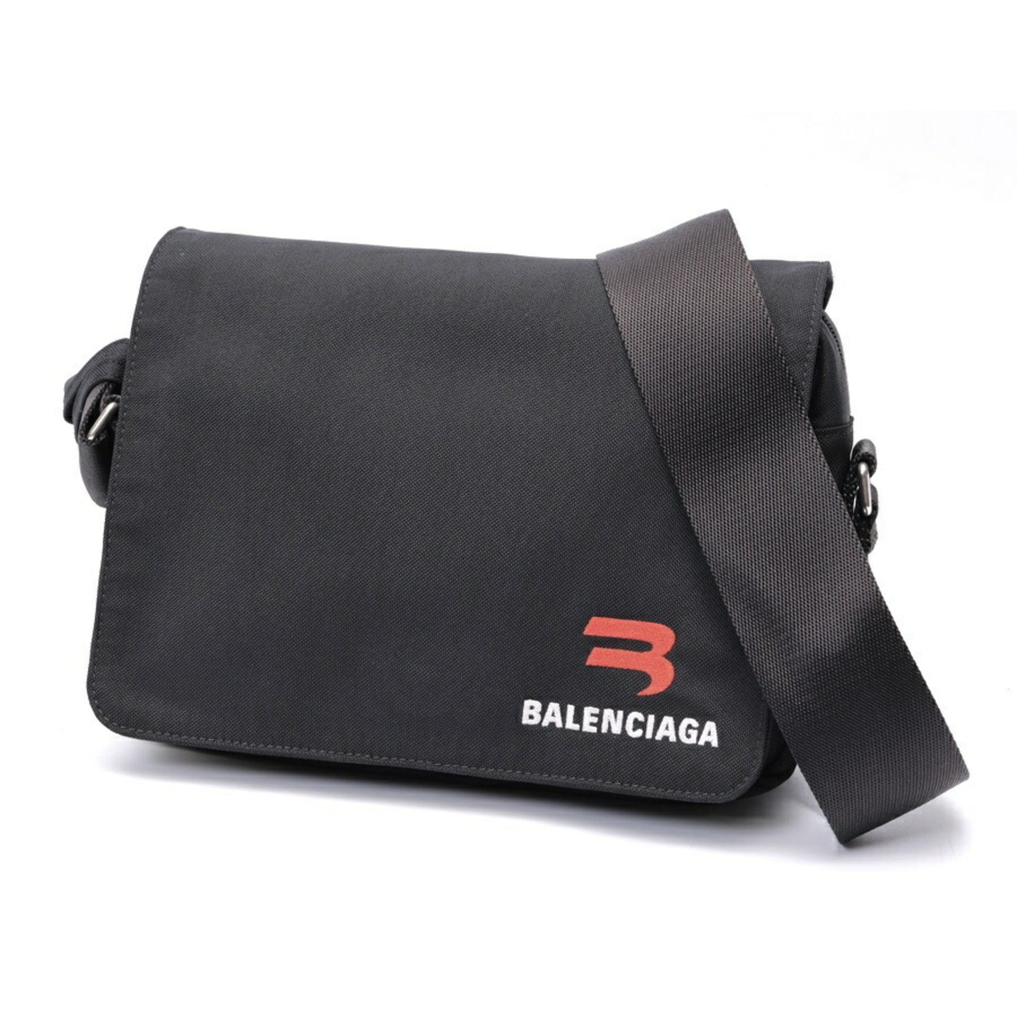 Balenciaga Black Nylon Shoulder Bag (Pre-Owned)