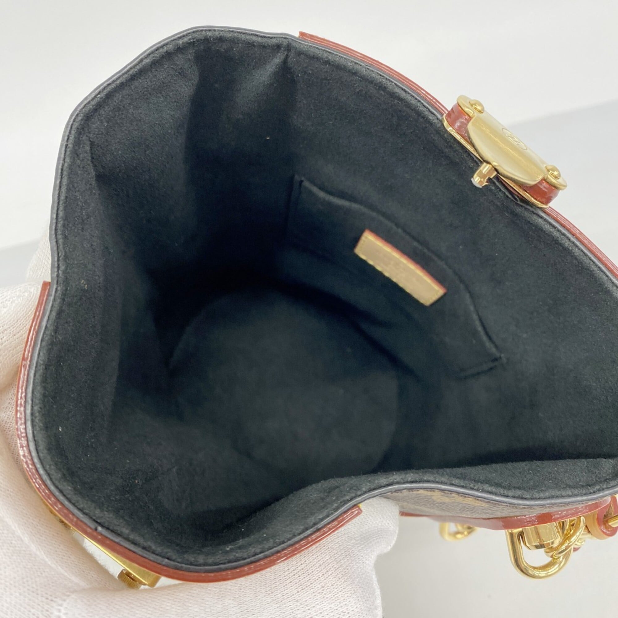 Louis Vuitton Brown Handbag (Pre-Owned)