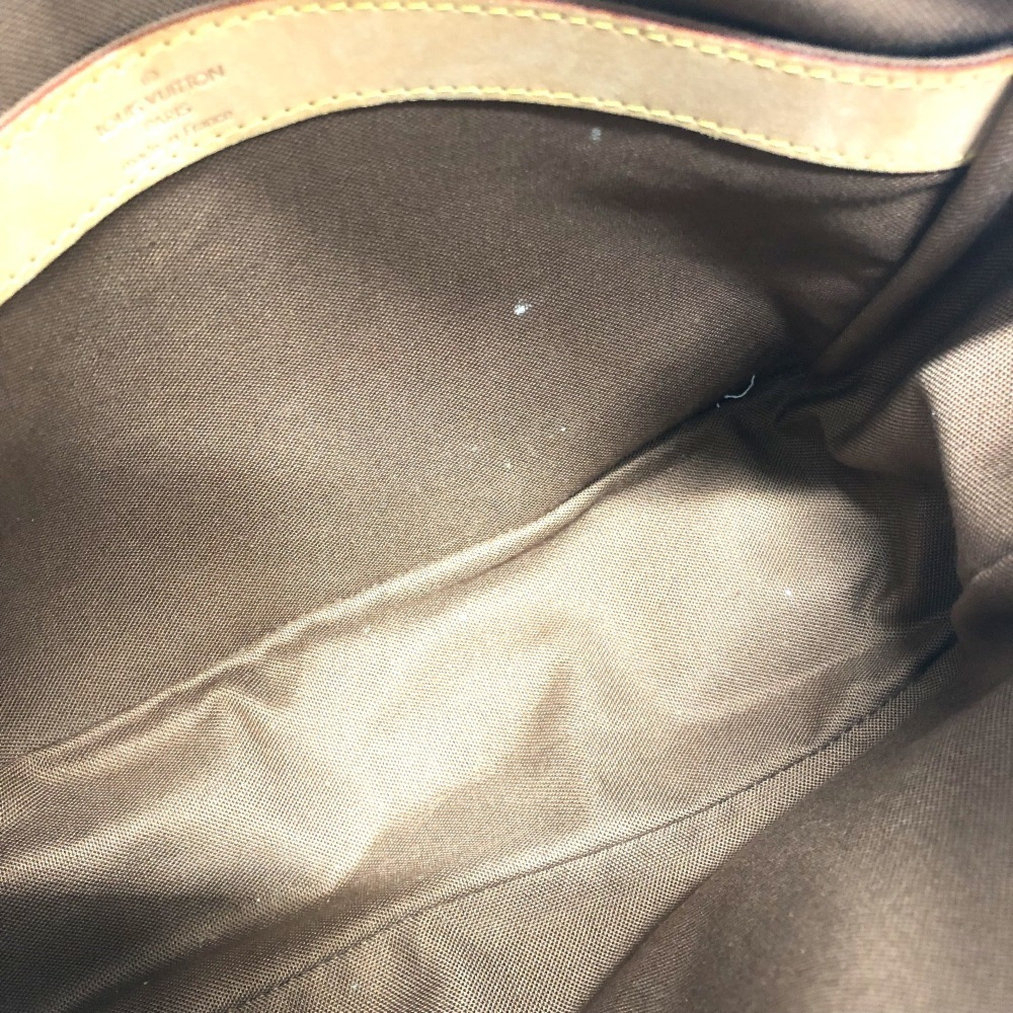 Louis Vuitton Brown Monogram Canvas Messenger Bag Shoulder Bag (Pre-Owned)