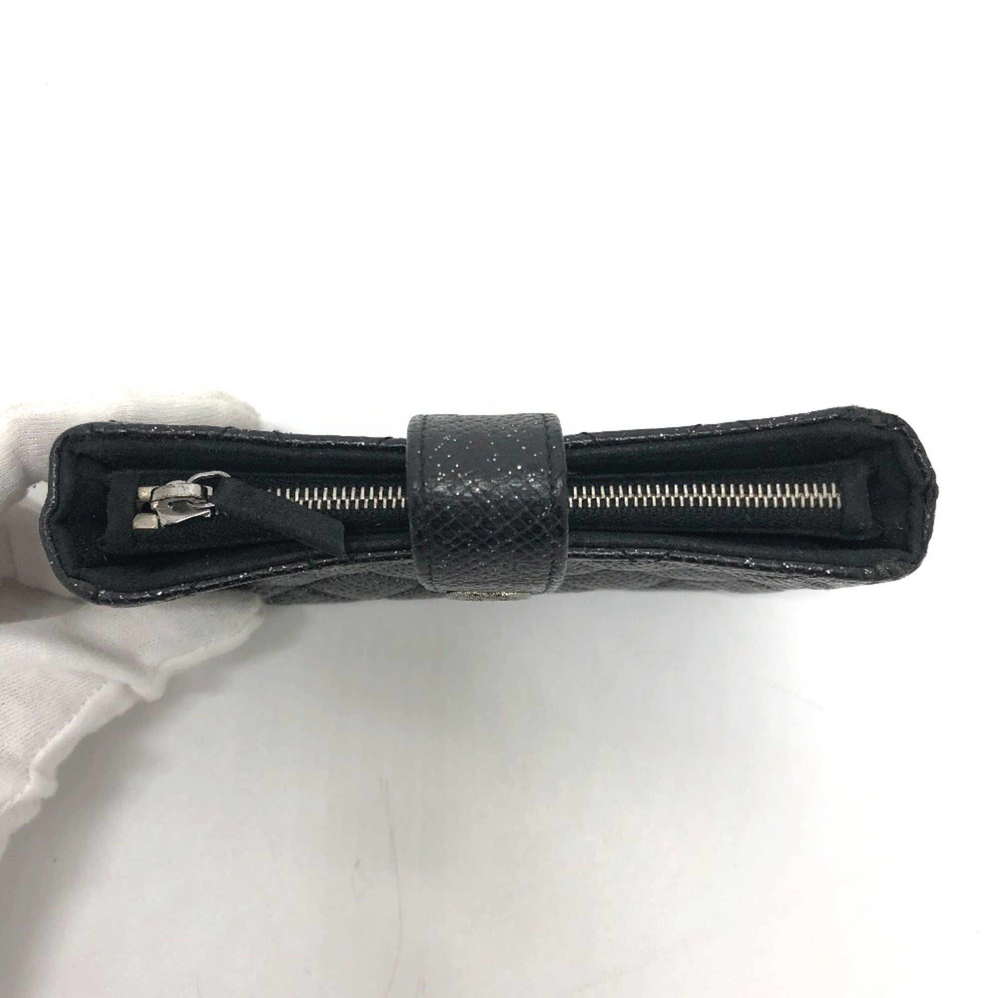 Chanel Black Leather Pouch (Pre-Owned)