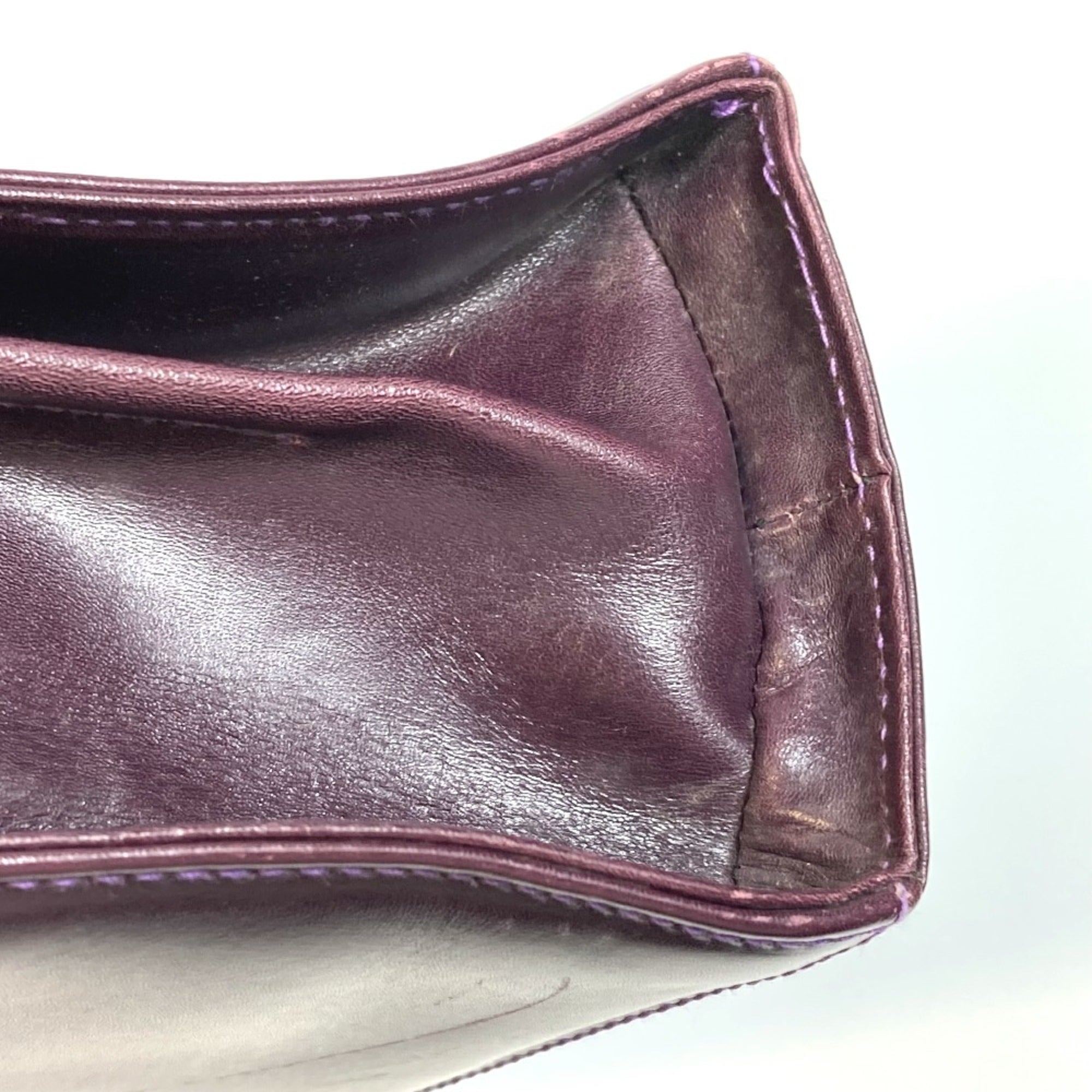 Salvatore Ferragamo Purple Leather Handbag (Pre-Owned)