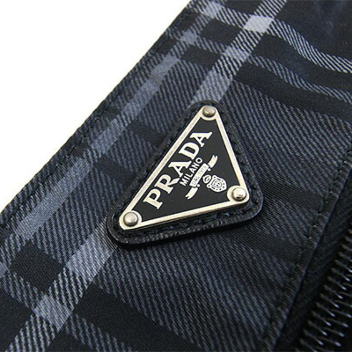 Prada Black Gray Nylon Leather Shoulder Bag (Pre-Owned)
