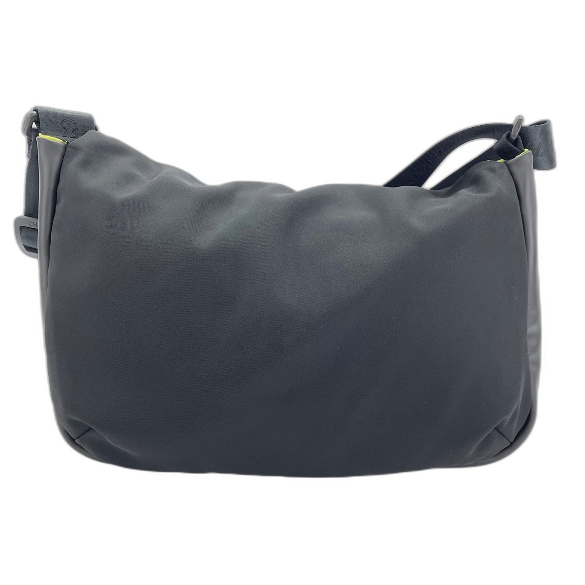 Chanel Sport Black Clear Nylon Shoulder Bag (Pre-Owned)