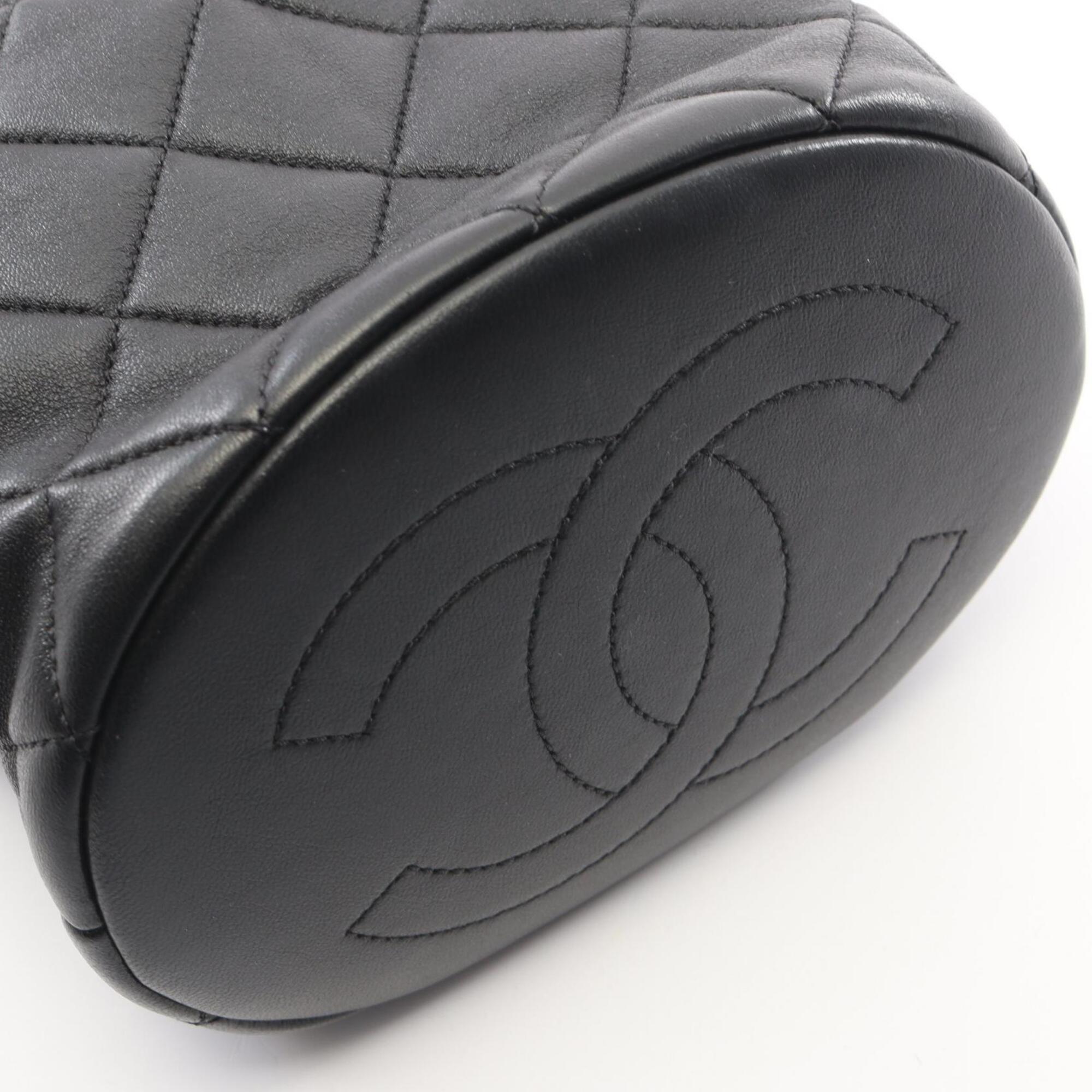 Chanel Black Leather Handbag Shoulder Bag (Pre-Owned)