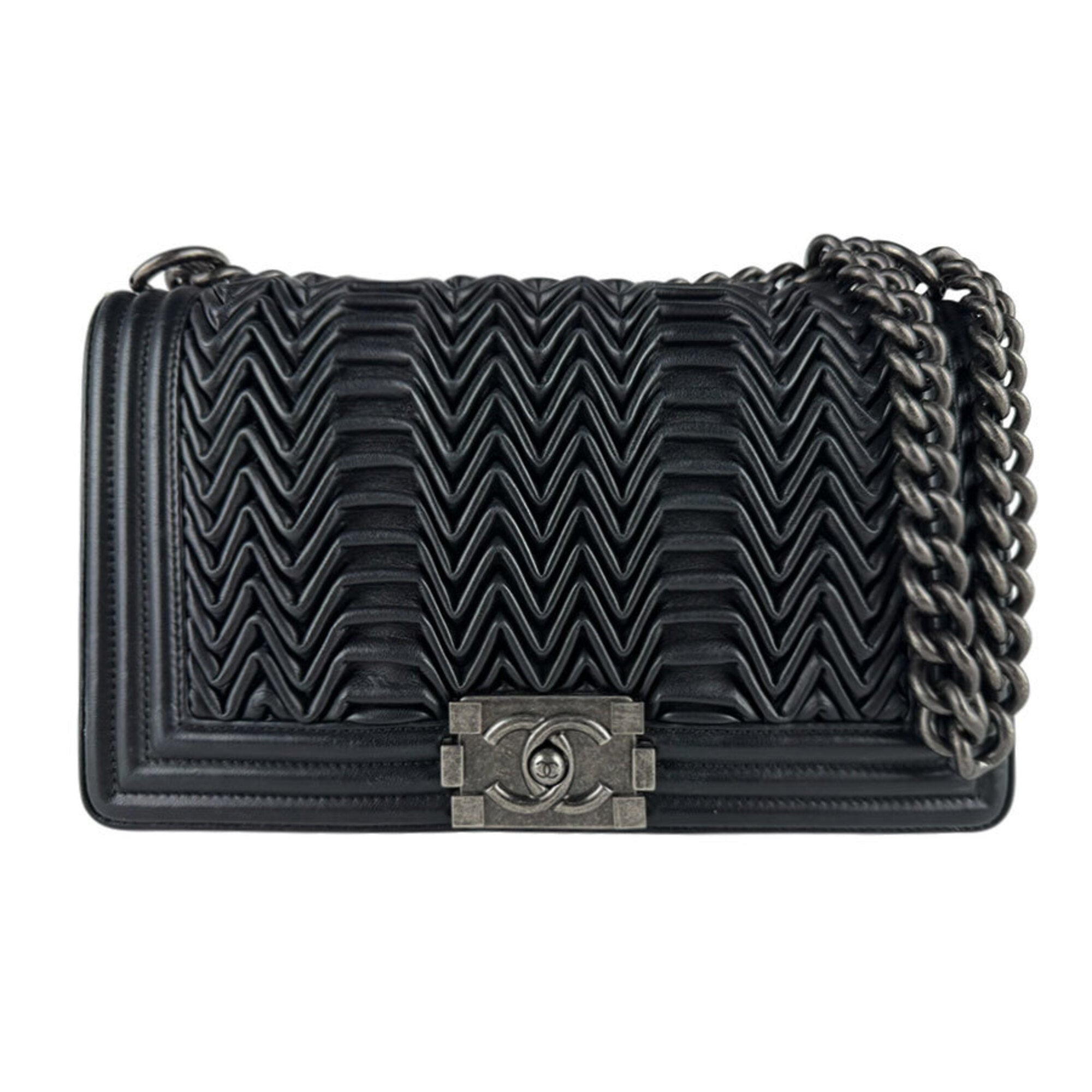 Chanel Black Leather Shoulder Bag (Pre-Owned)
