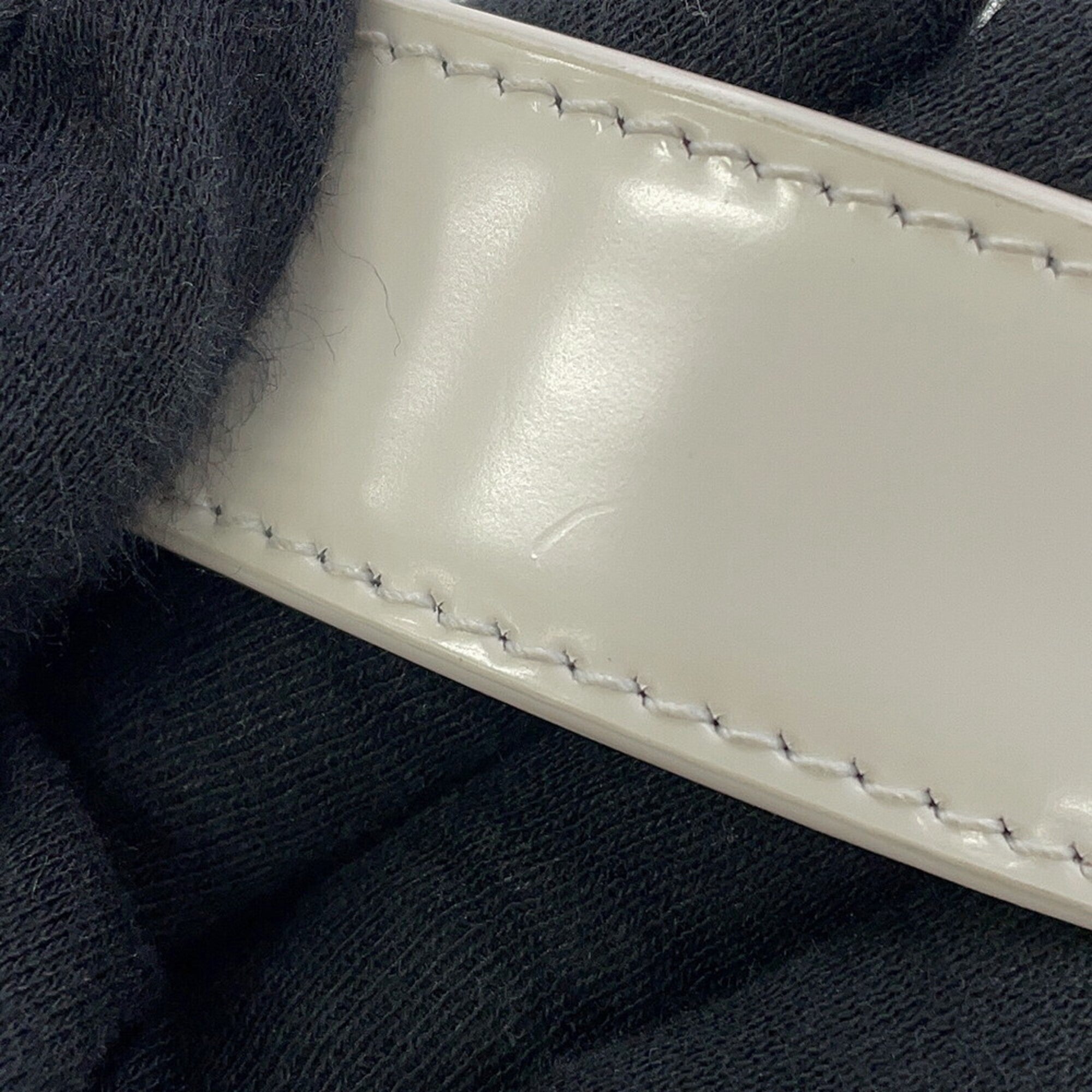 Salvatore Ferragamo White Canvas Handbag (Pre-Owned)