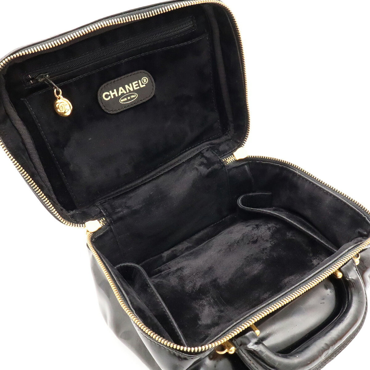 Chanel Black Patent Leather Handbag Pouch Shoulder Bag Vanity Bag (Pre-Owned)