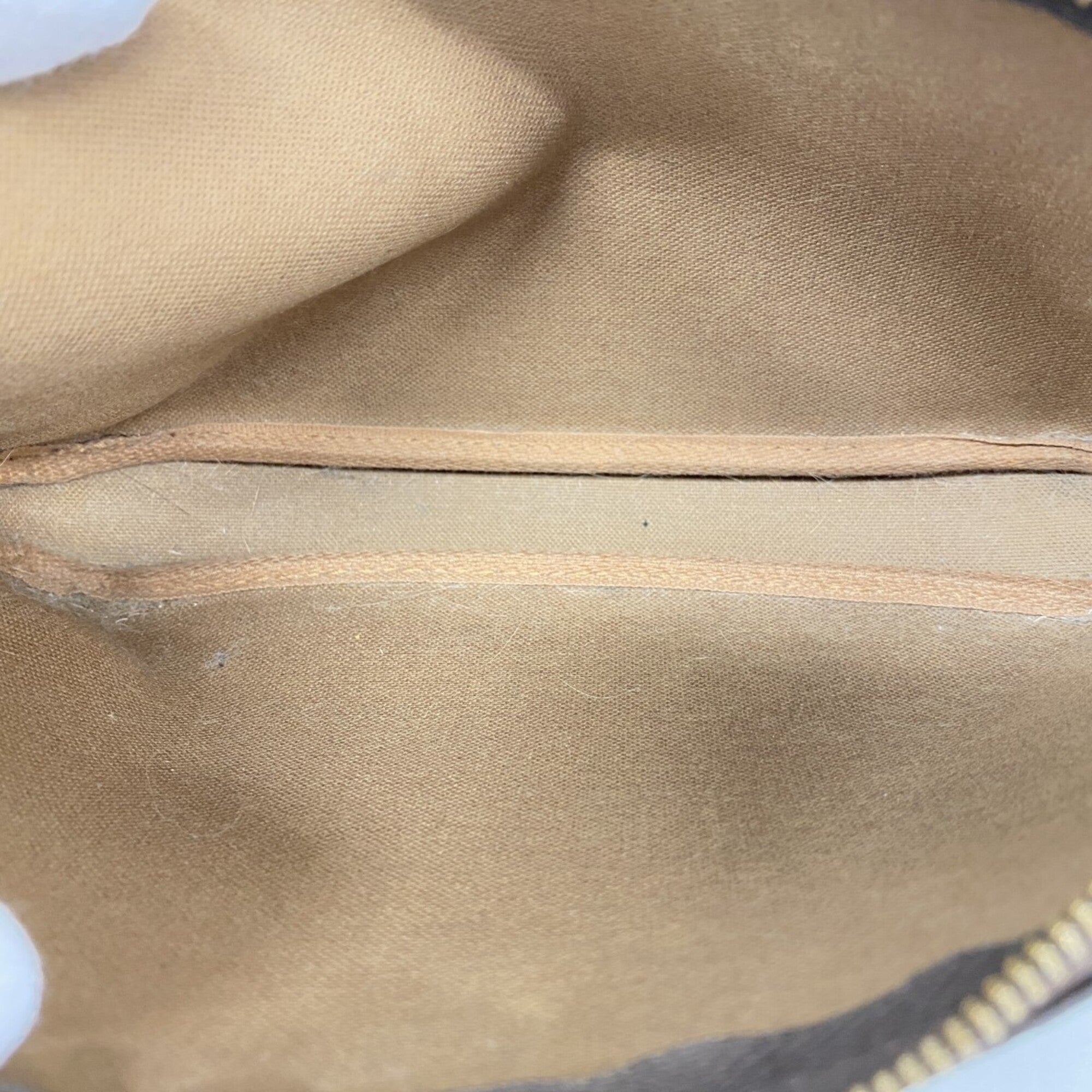 Louis Vuitton Brown Pouch (Pre-Owned)