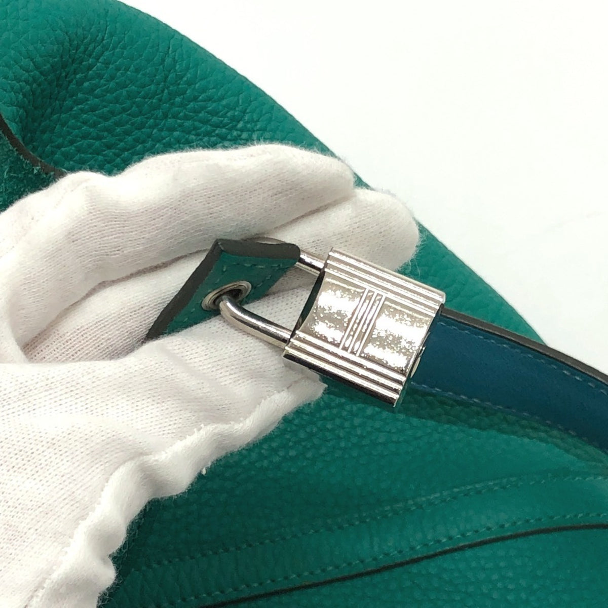 Hermes Picotin Green Taurillon Clemence Leather Handbag (Pre-Owned)