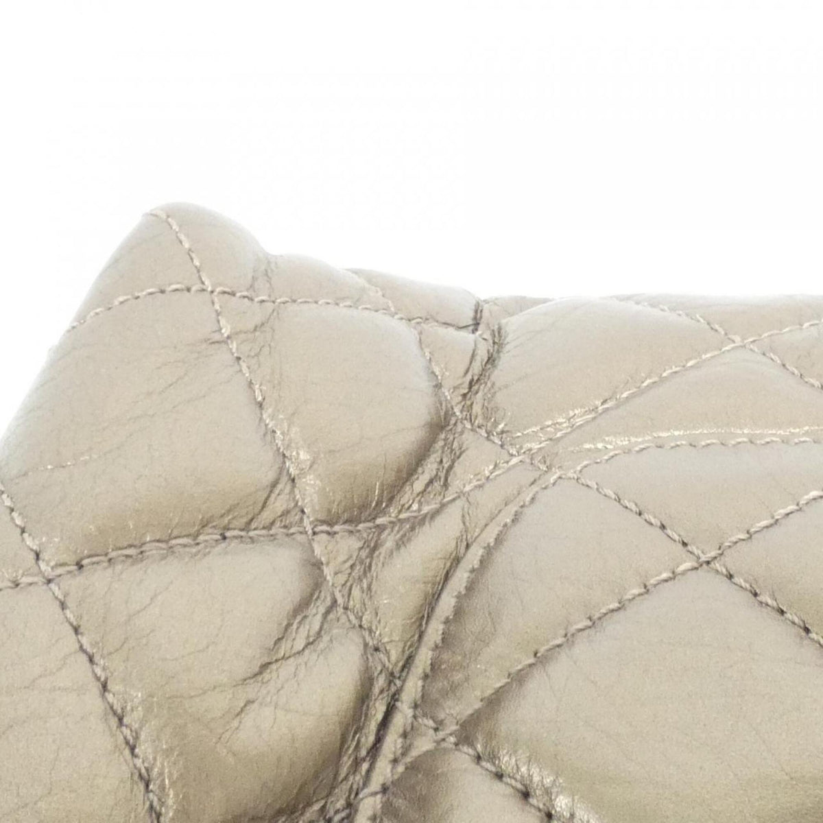 Chanel Bronze Leather Shoulder Bag (Pre-Owned)