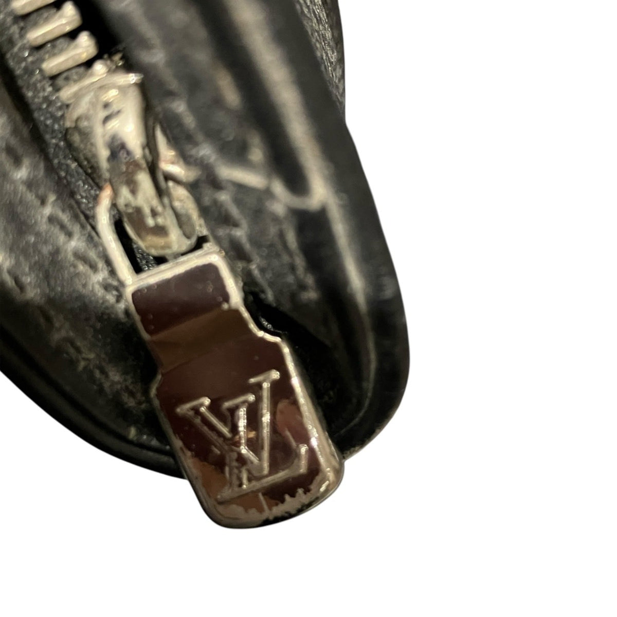 Louis Vuitton Black Galle Damier Graphite Shoulder Bag (Pre-Owned)