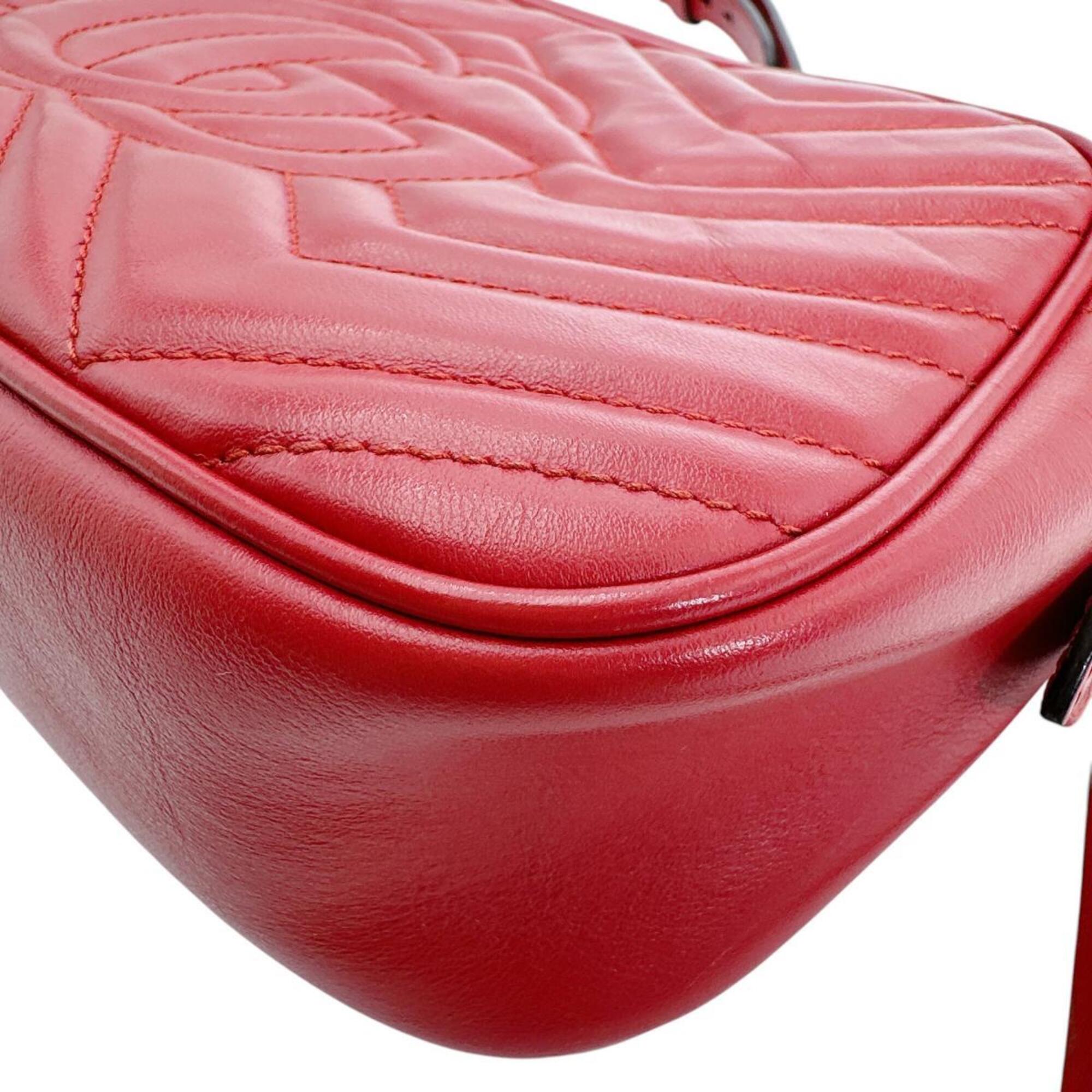 Gucci Red Color Leather Shoulder Bag Sling Bag (Pre-Owned)