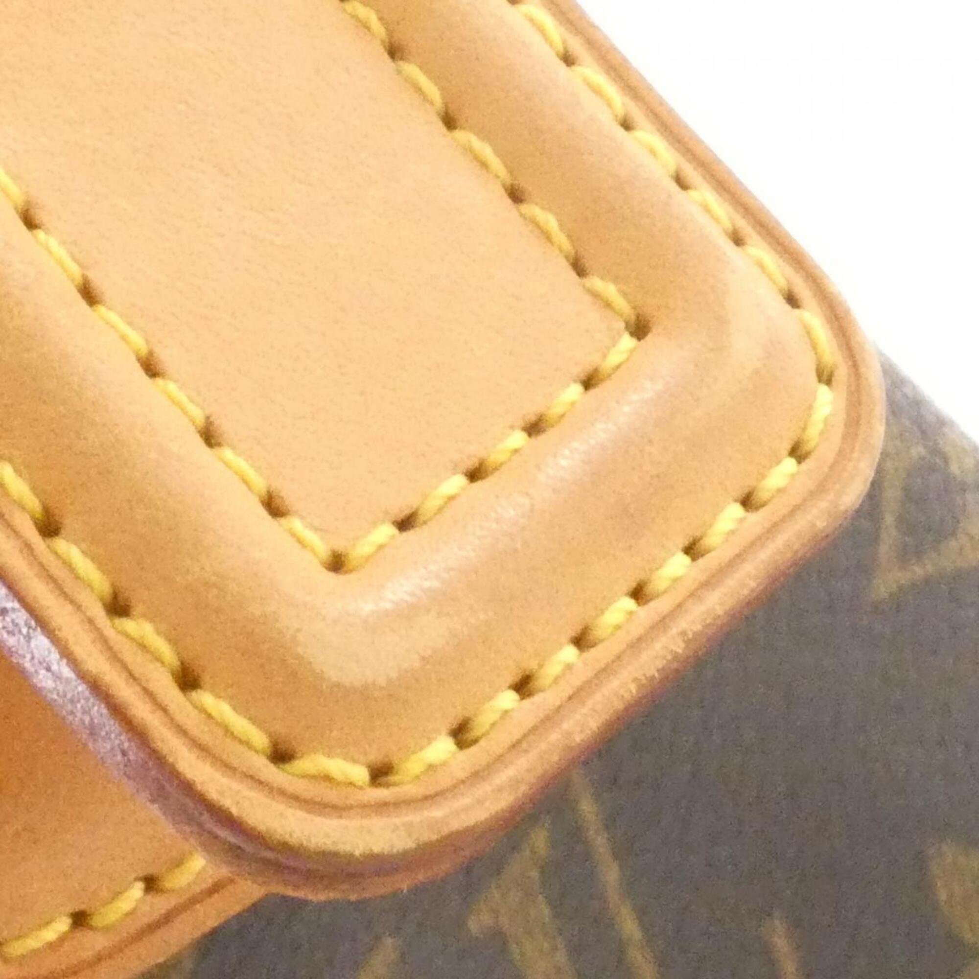 Louis Vuitton Marron Coated Canvas Shoulder Bag (Pre-Owned)