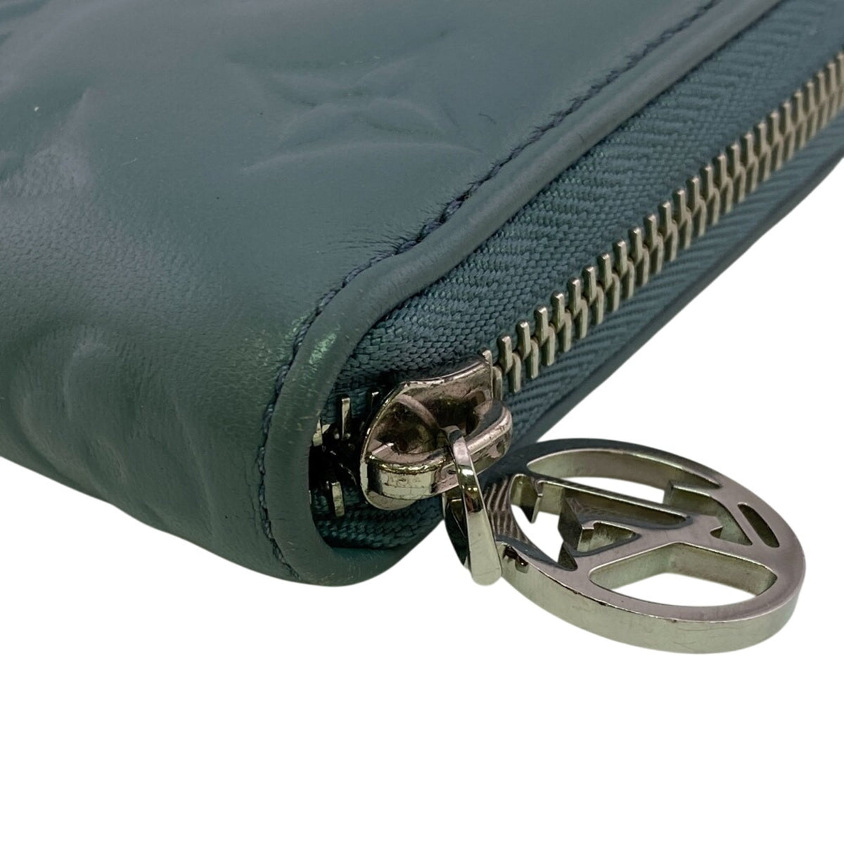 Louis Vuitton Blue Leather (Pre-Owned)