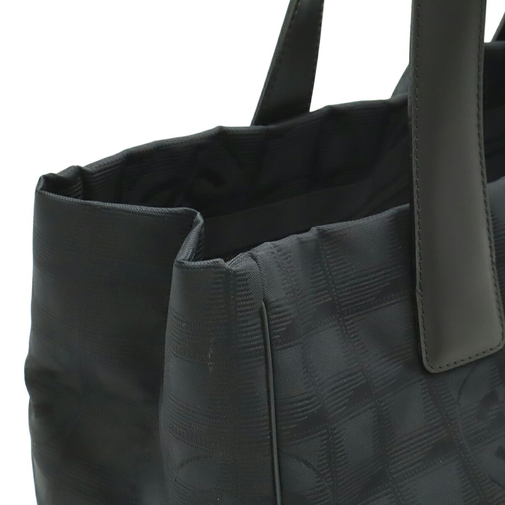 Chanel Black New Travel Line Shoulder Bag Tote Bag (Pre-Owned)