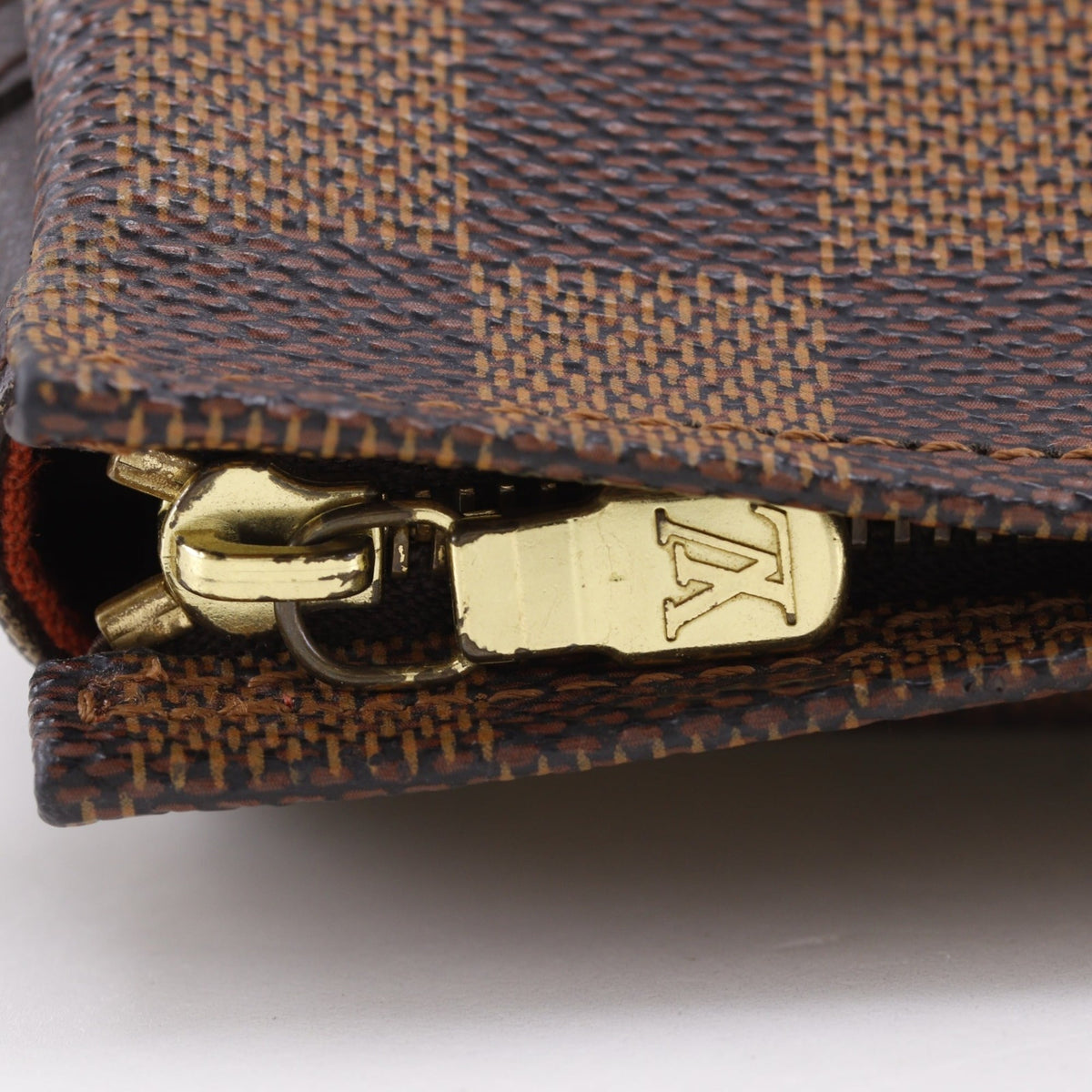Louis Vuitton Brown Damier Canvas Pouch (Pre-Owned)