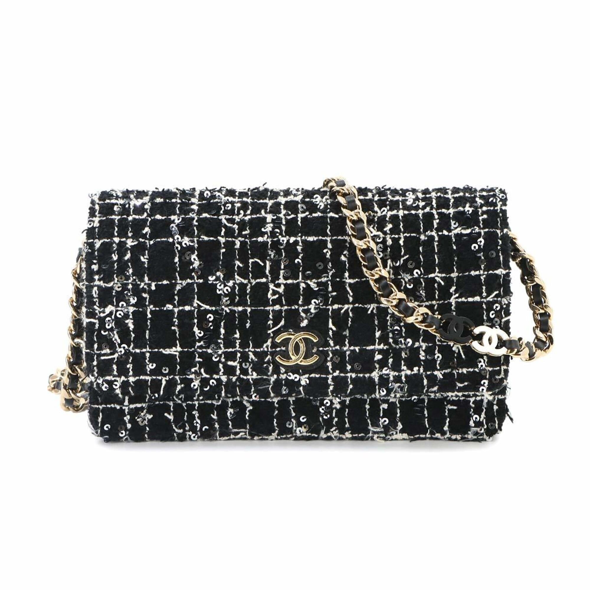 Chanel Matelasse Black White Tweed Leather Chain/Shoulder Wallet (Pre-Owned)