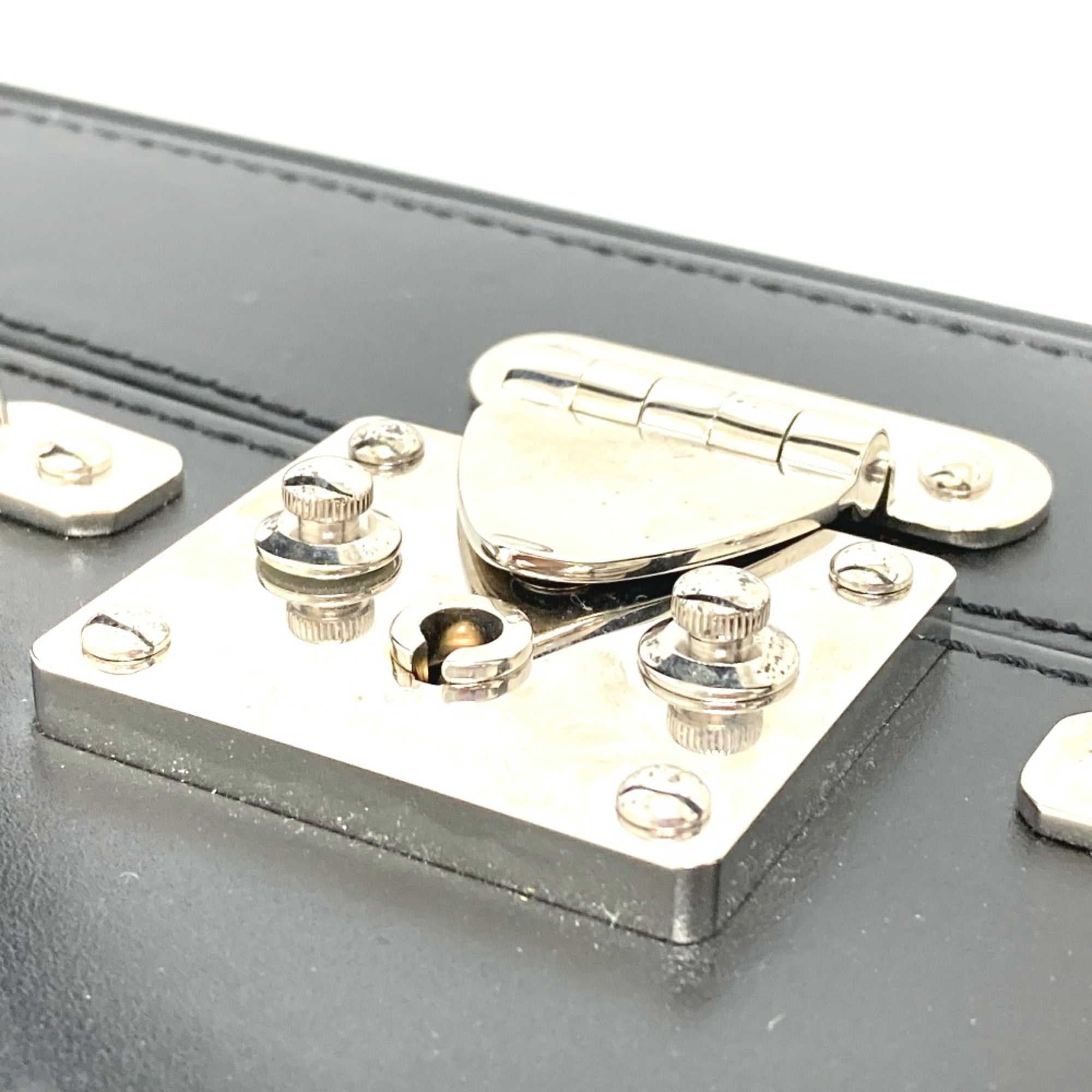 Louis Vuitton Black Other Handbag (Pre-Owned)