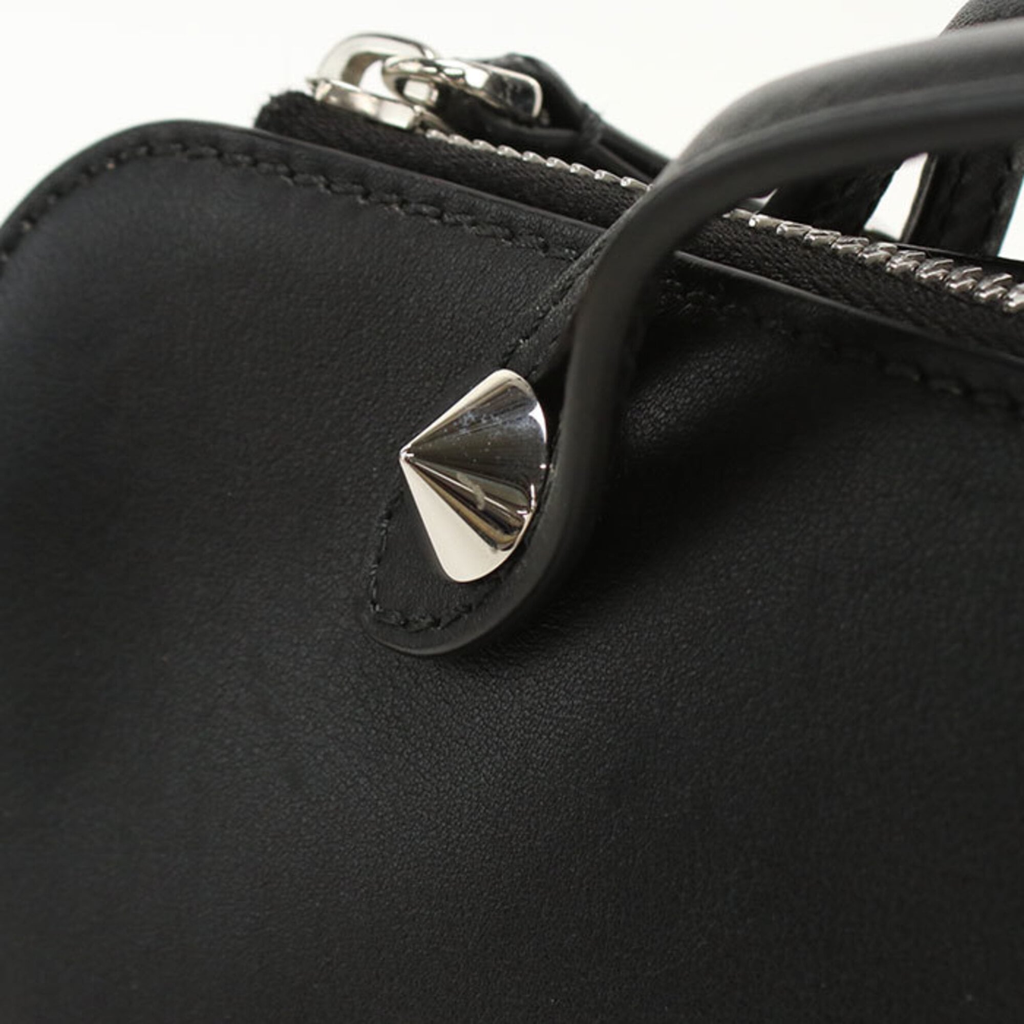 Fendi Black Leather Handbag (Pre-Owned)