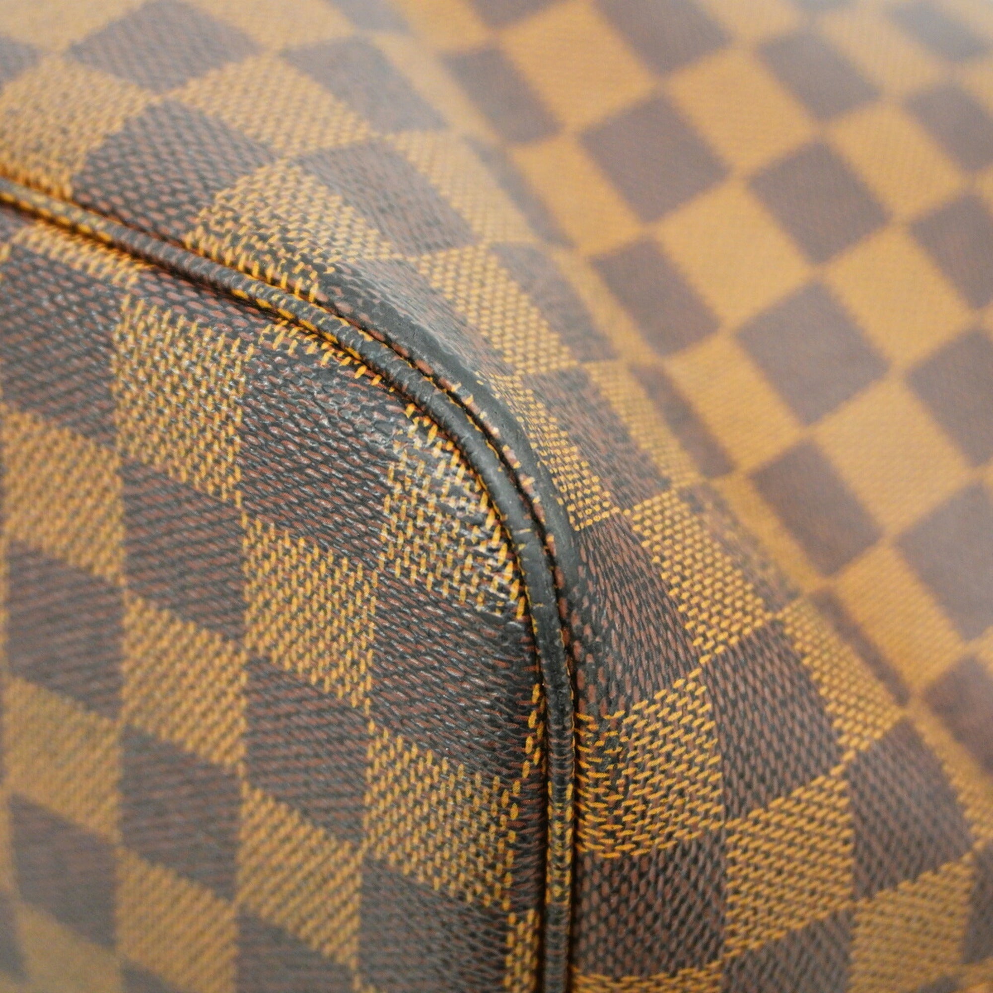 Louis Vuitton Brown Tote Bag (Pre-Owned)
