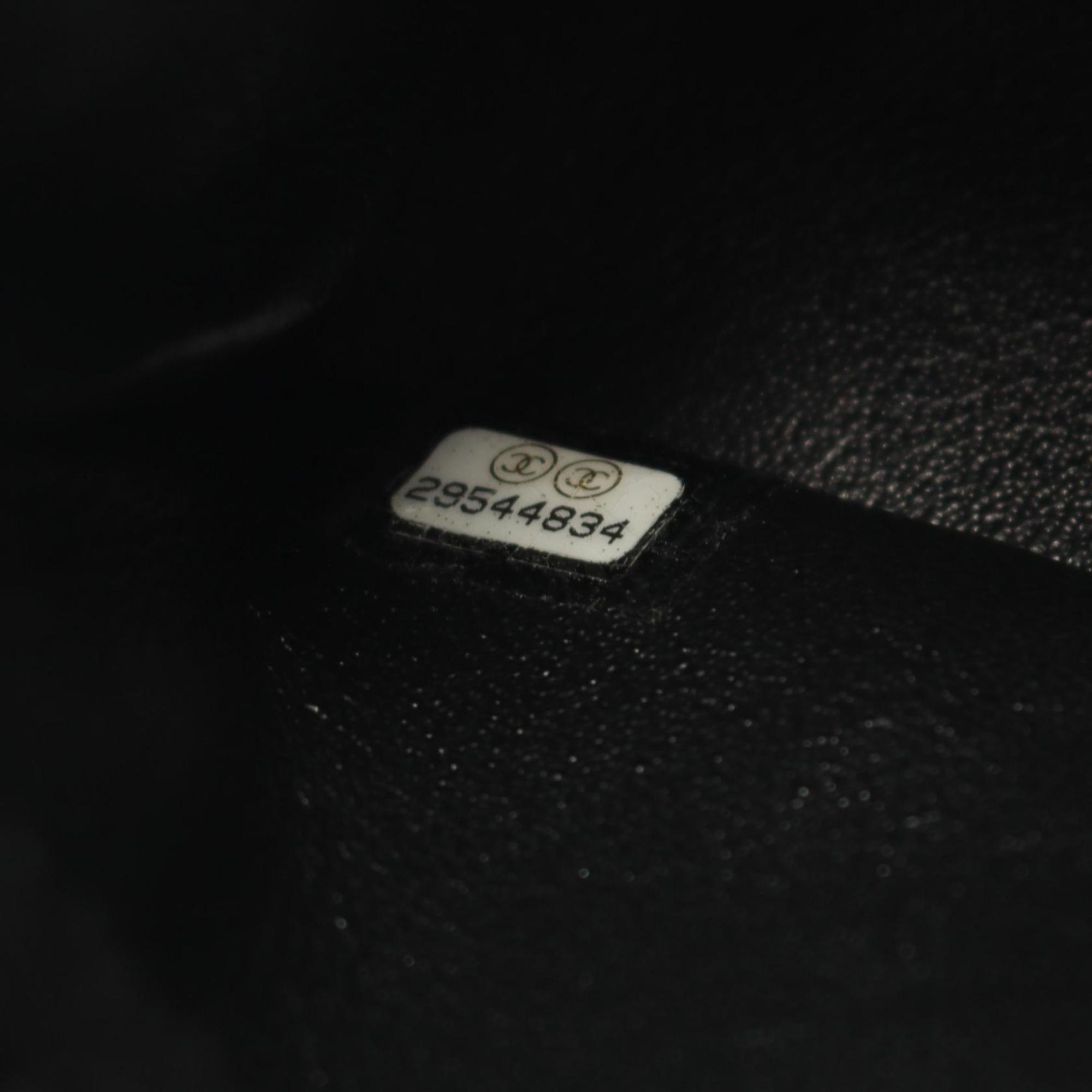 Chanel Black Fabric Shoulder Bag (Pre-Owned)