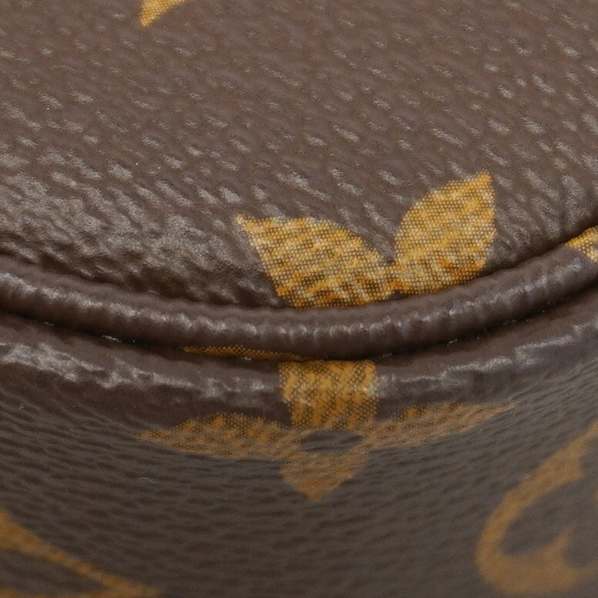 Louis Vuitton Brown Handbag (Pre-Owned)