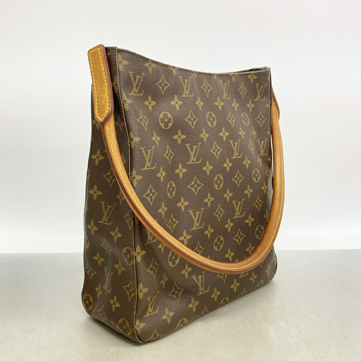 Louis Vuitton Brown Shoulder Bag (Pre-Owned)
