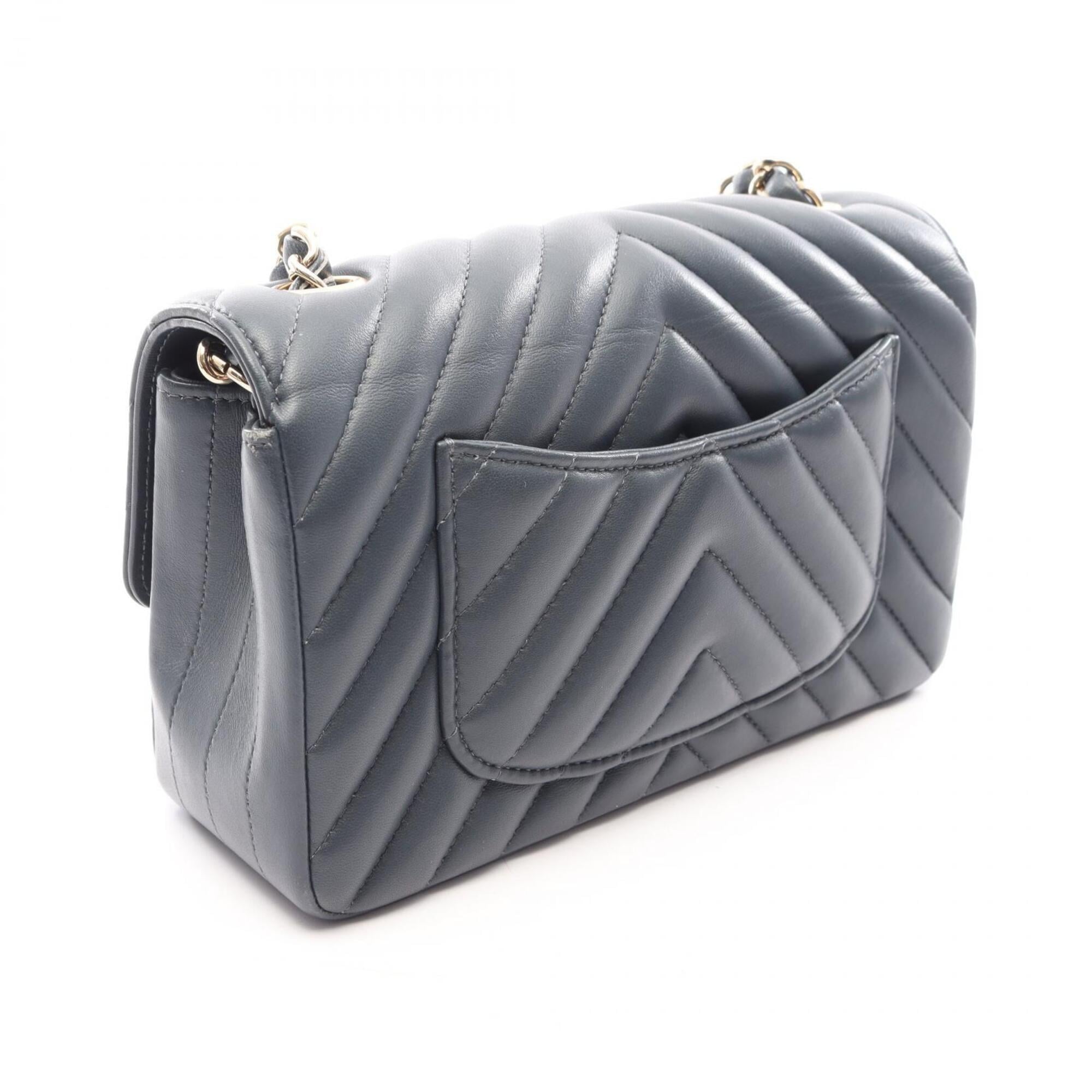 Chanel Chevron (V Stitch) Blue Leather Handbag Shoulder Bag (Pre-Owned)