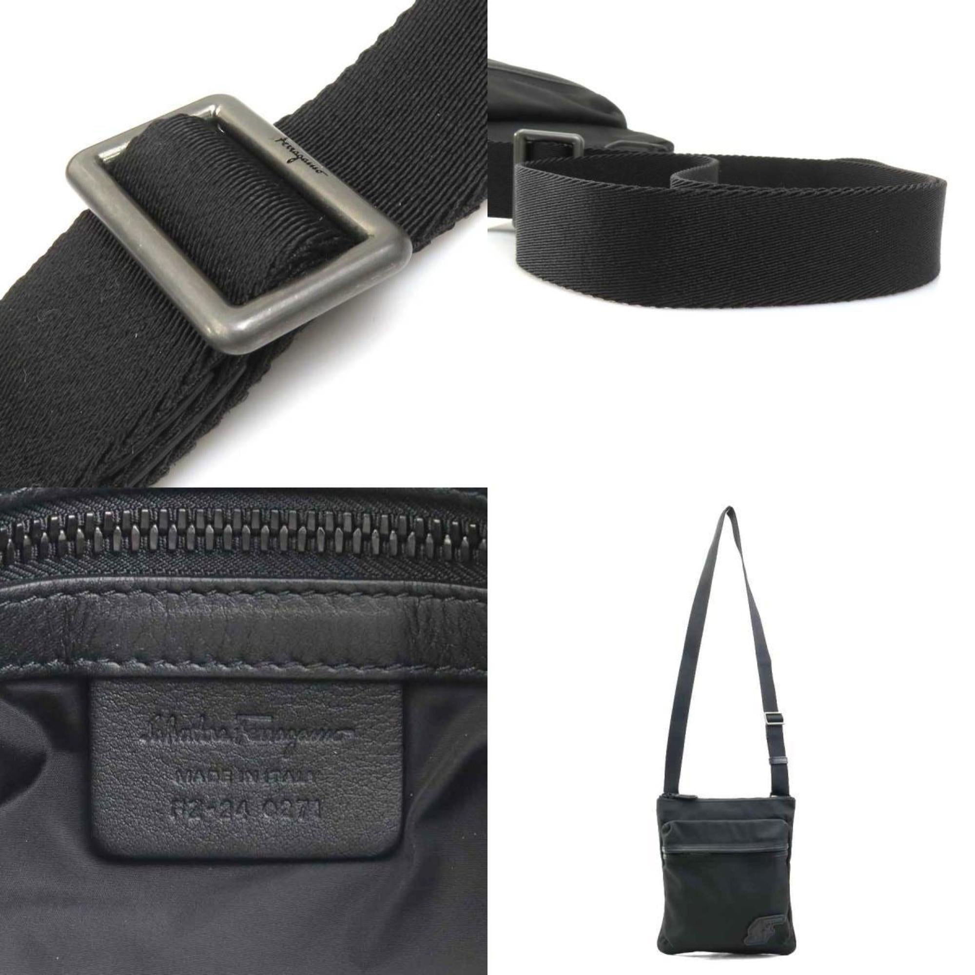 Salvatore Ferragamo Black Nylon Shoulder Bag (Pre-Owned)