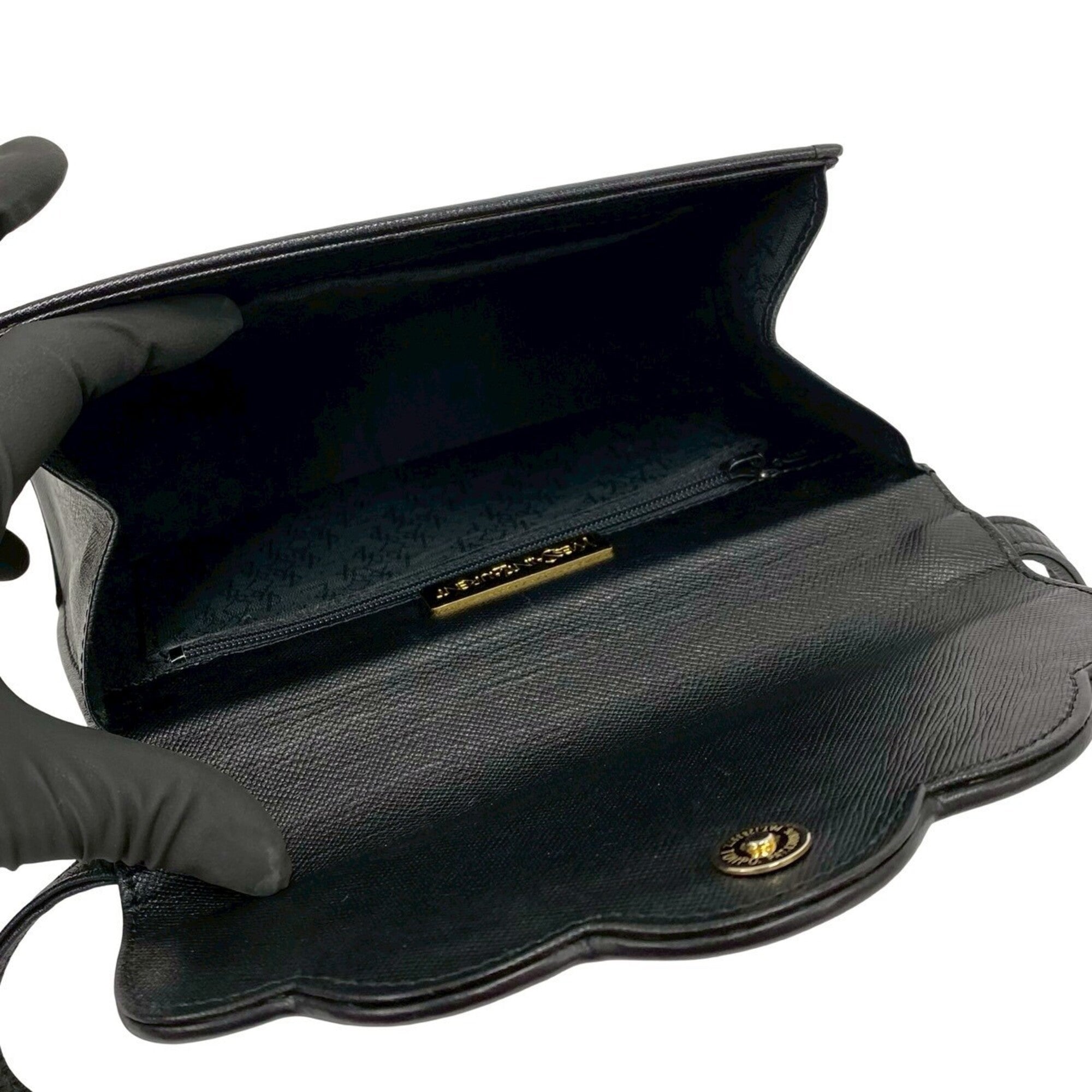 Yves Saint Laurent Black Leather Shoulder Bag (Pre-Owned)