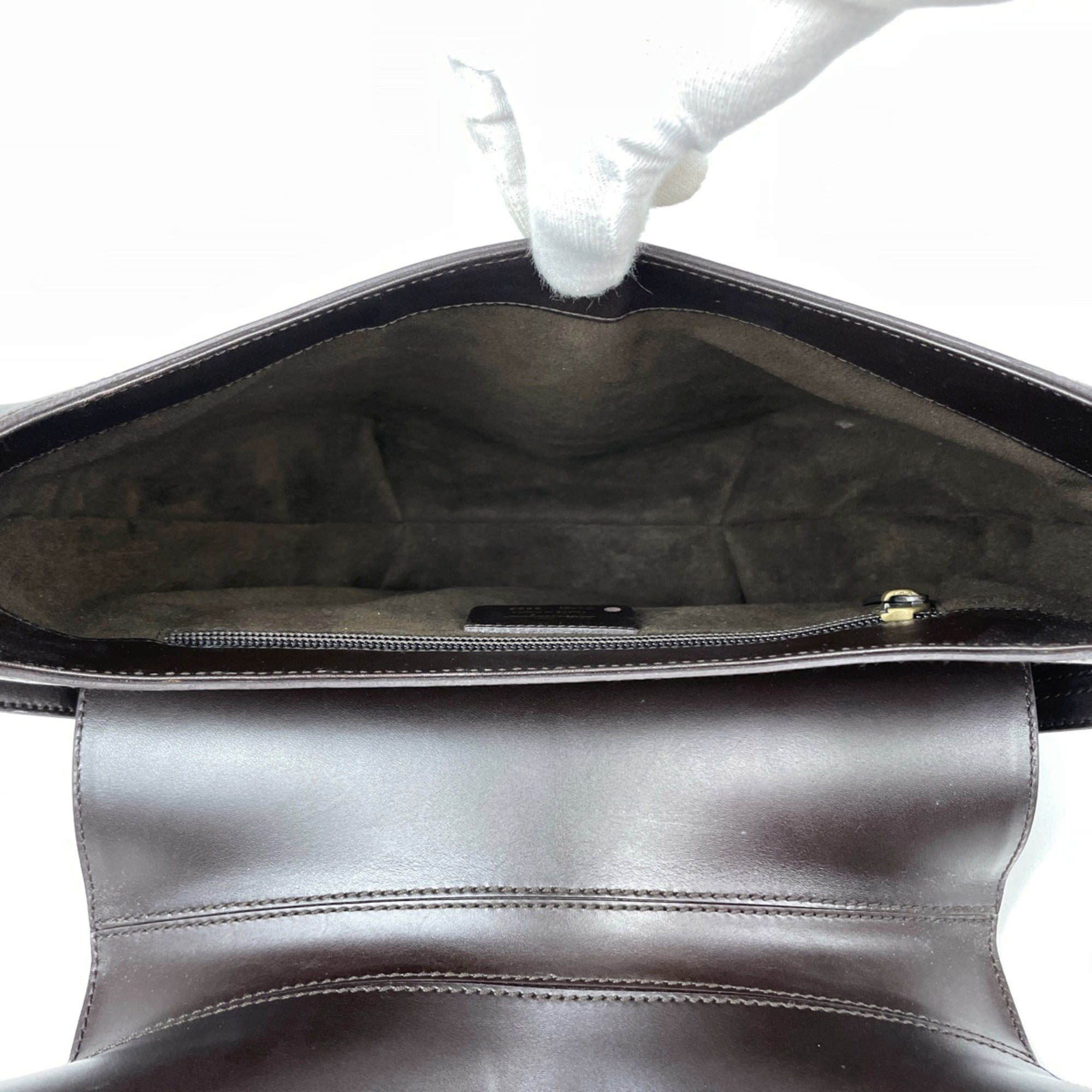 Salvatore Ferragamo Gancini Brown Leather Shoulder Bag (Pre-Owned)