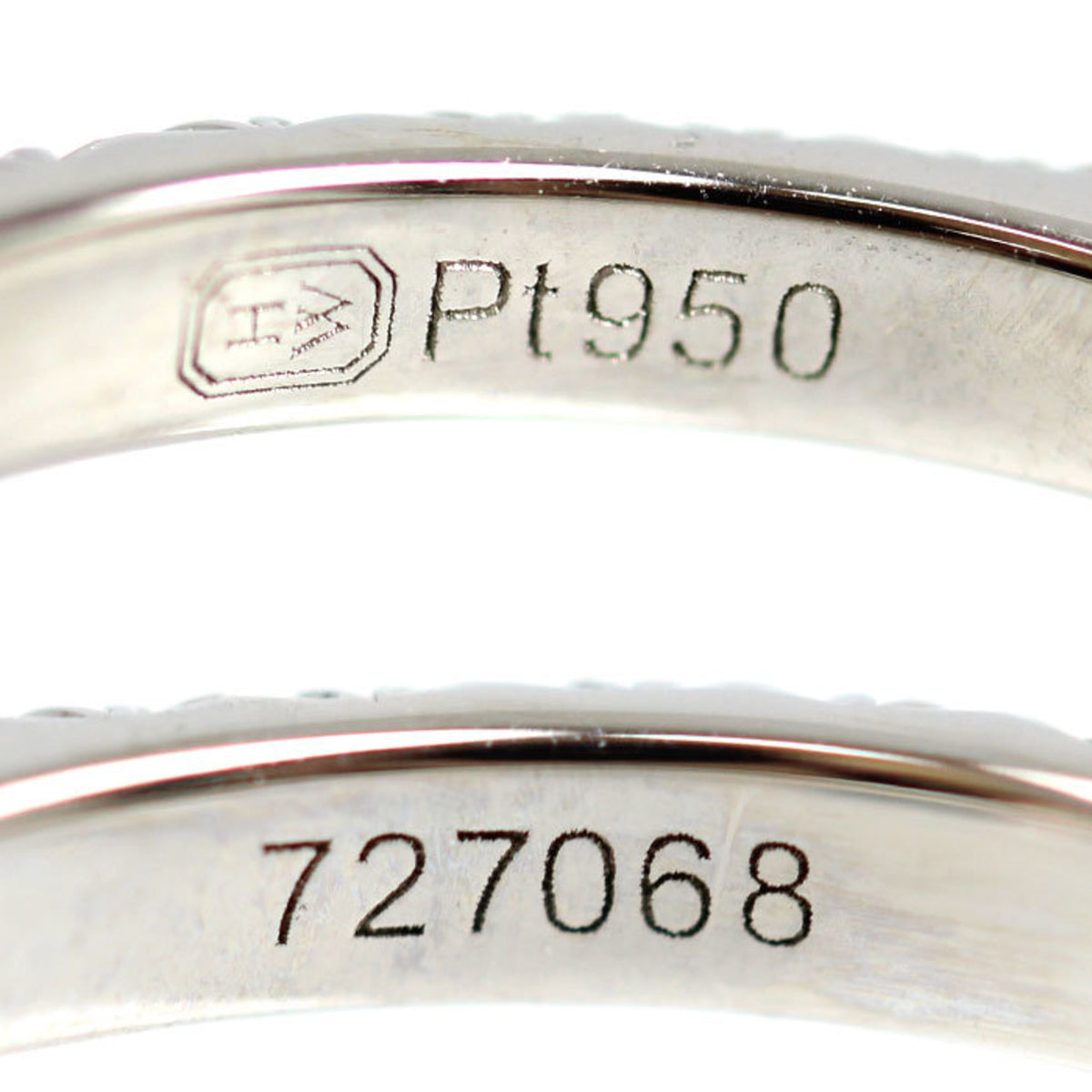 Harry Winston Platinum 950 Band Ring (Pre-Owned)