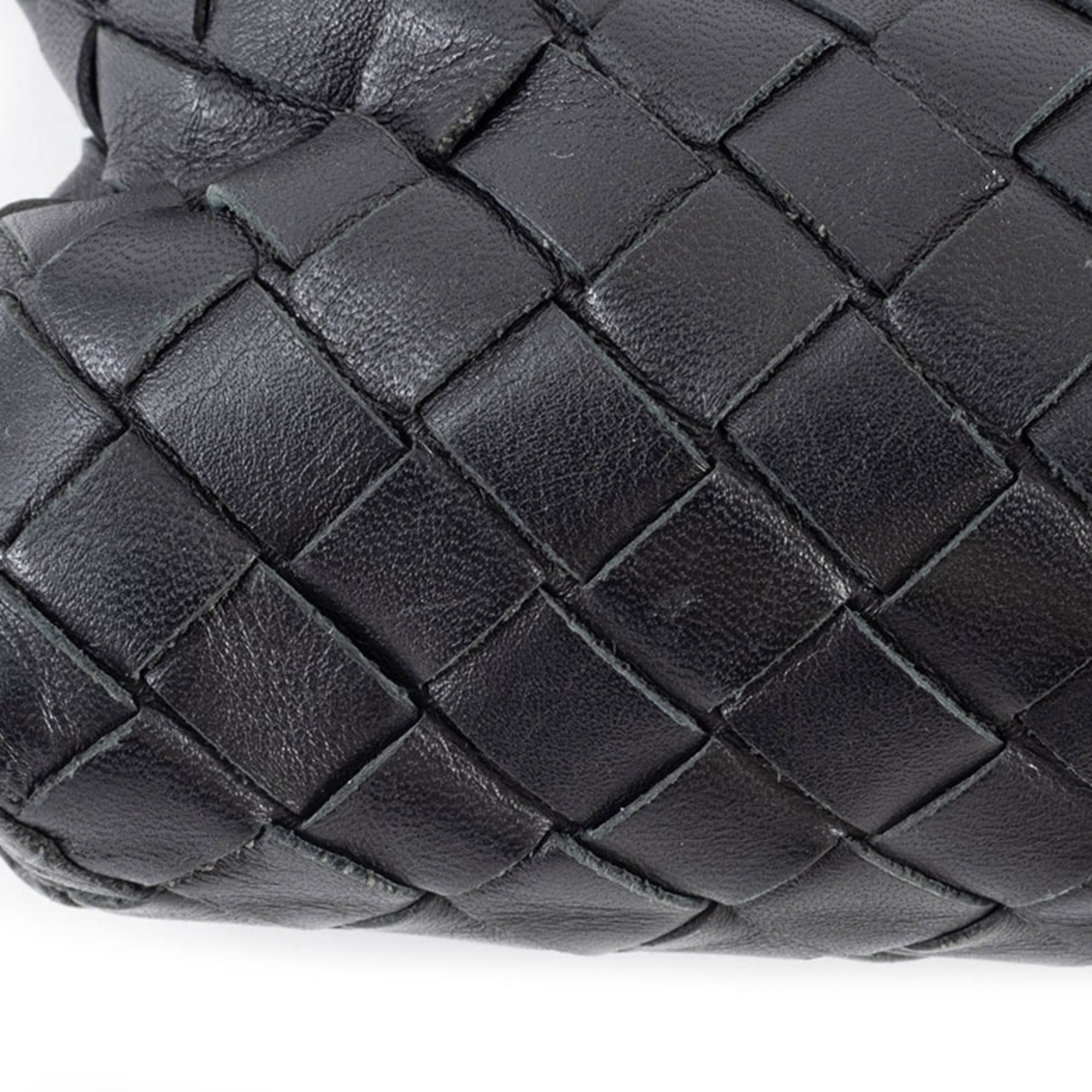 Bottega Veneta Black Leather Shoulder Bag (Pre-Owned)