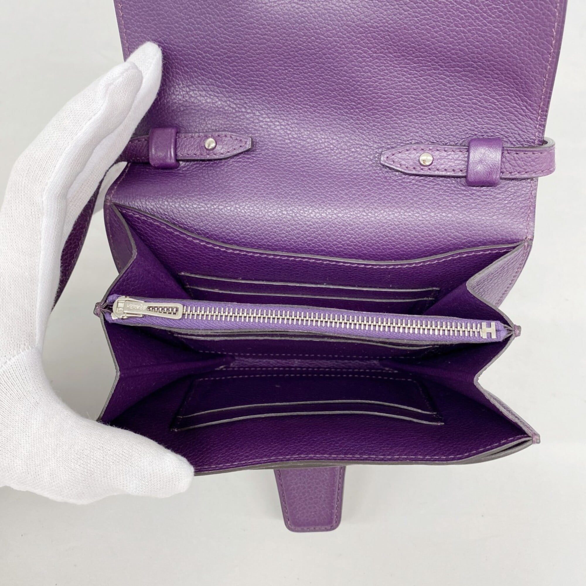 Hermes Anemone Chain/Shoulder Wallet (Pre-Owned)