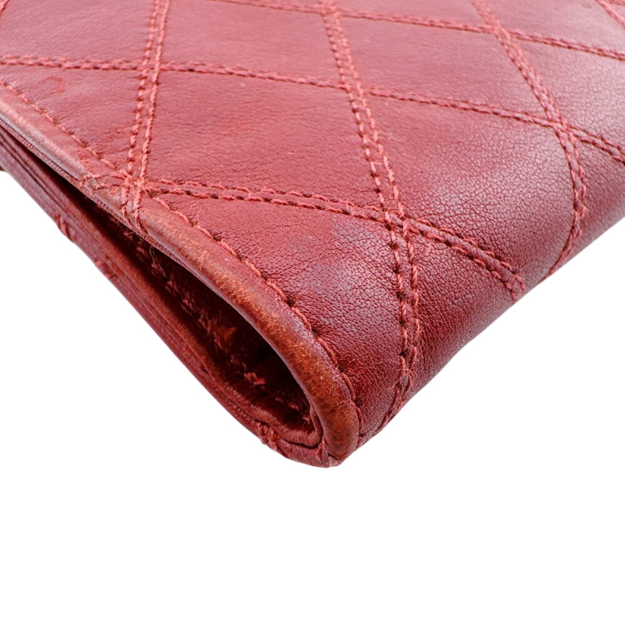 Chanel Red Color Leather Wallet (Bi-Fold) (Pre-Owned)