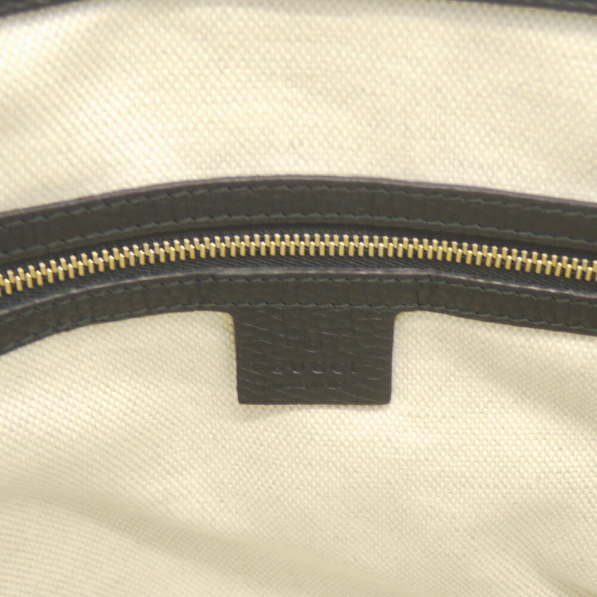 Gucci Black Leather Handbag Shoulder Bag (Pre-Owned)