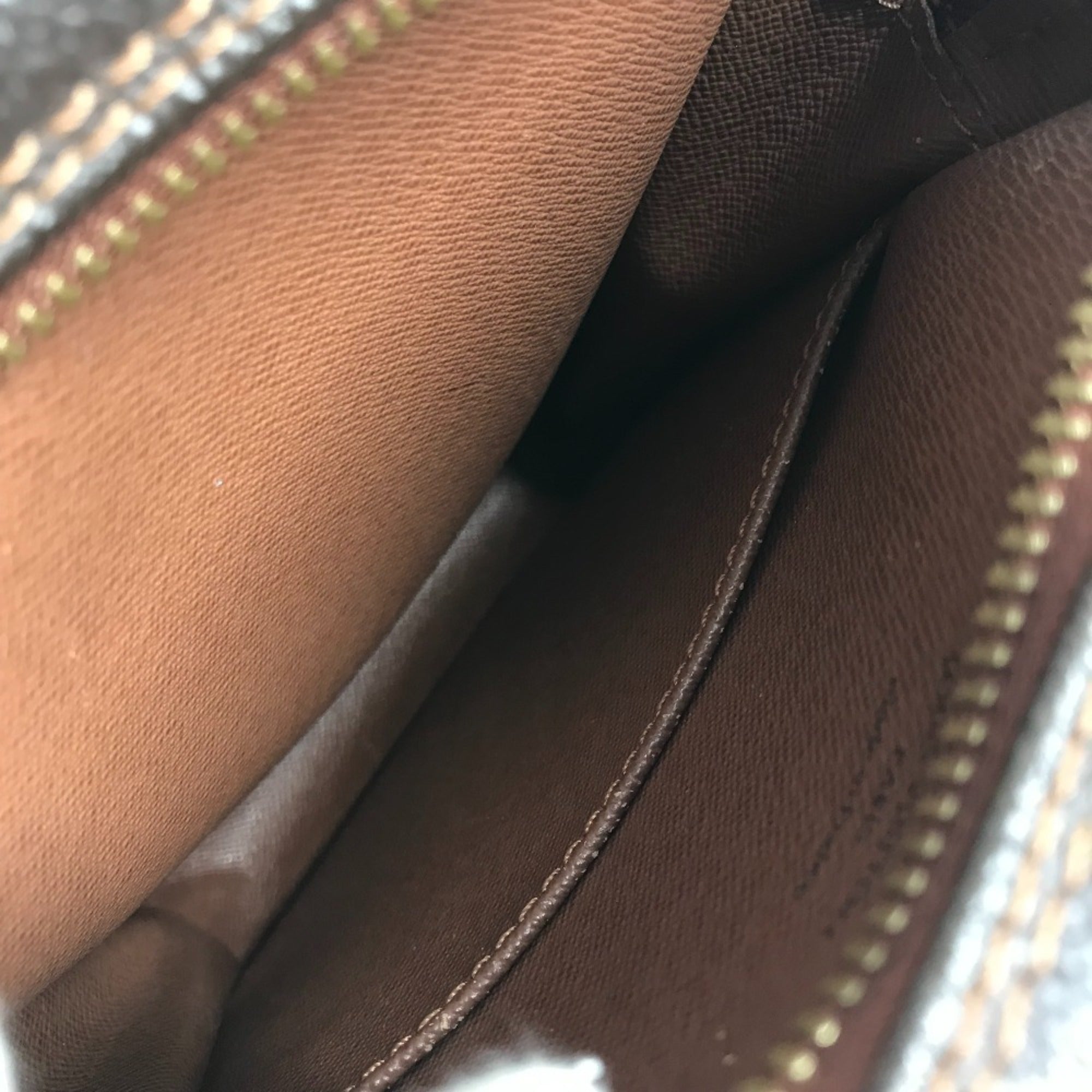 Louis Vuitton Brown Monogram Canvas Pochette Shoulder Bag (Pre-Owned)