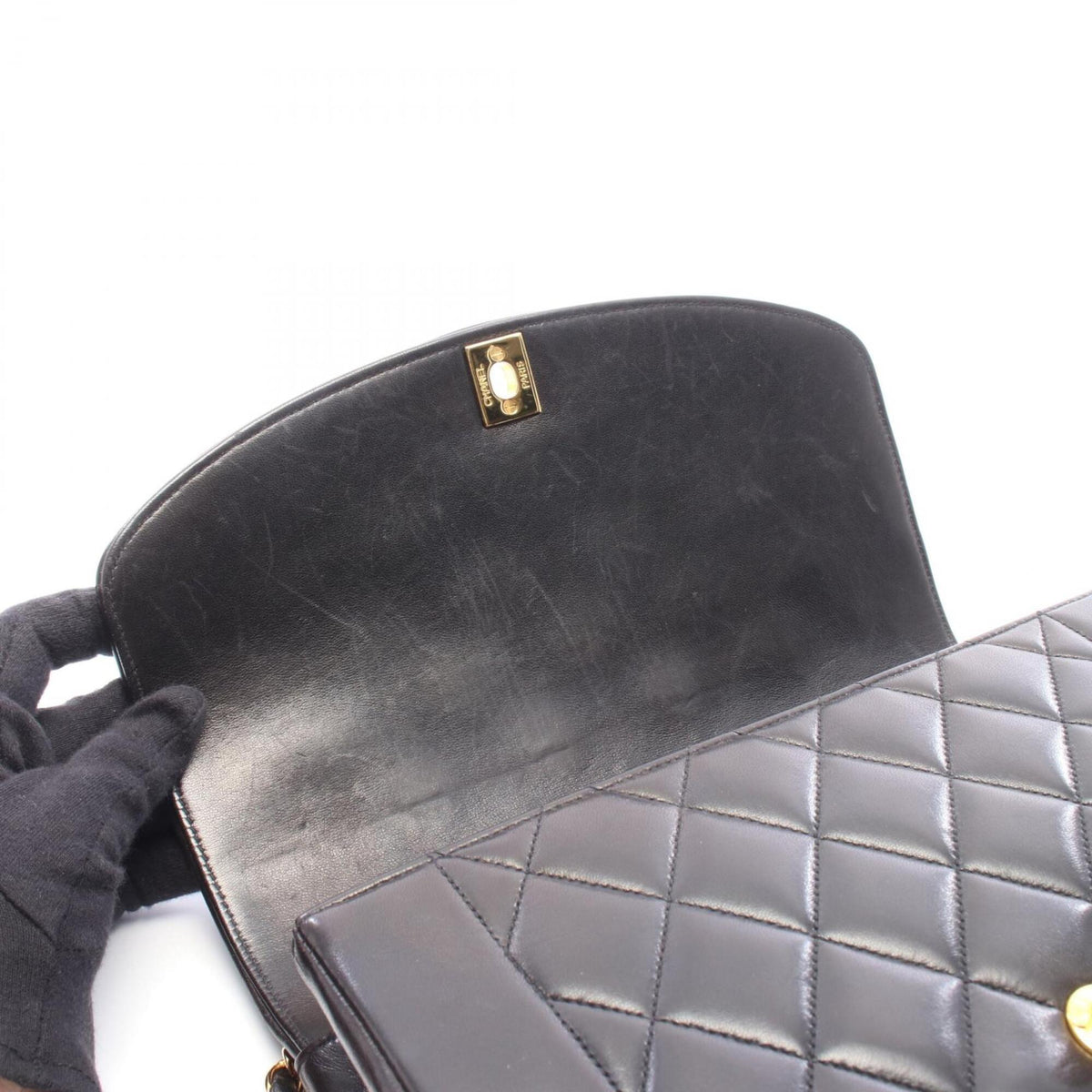 Chanel Black Leather Handbag Shoulder Bag (Pre-Owned)