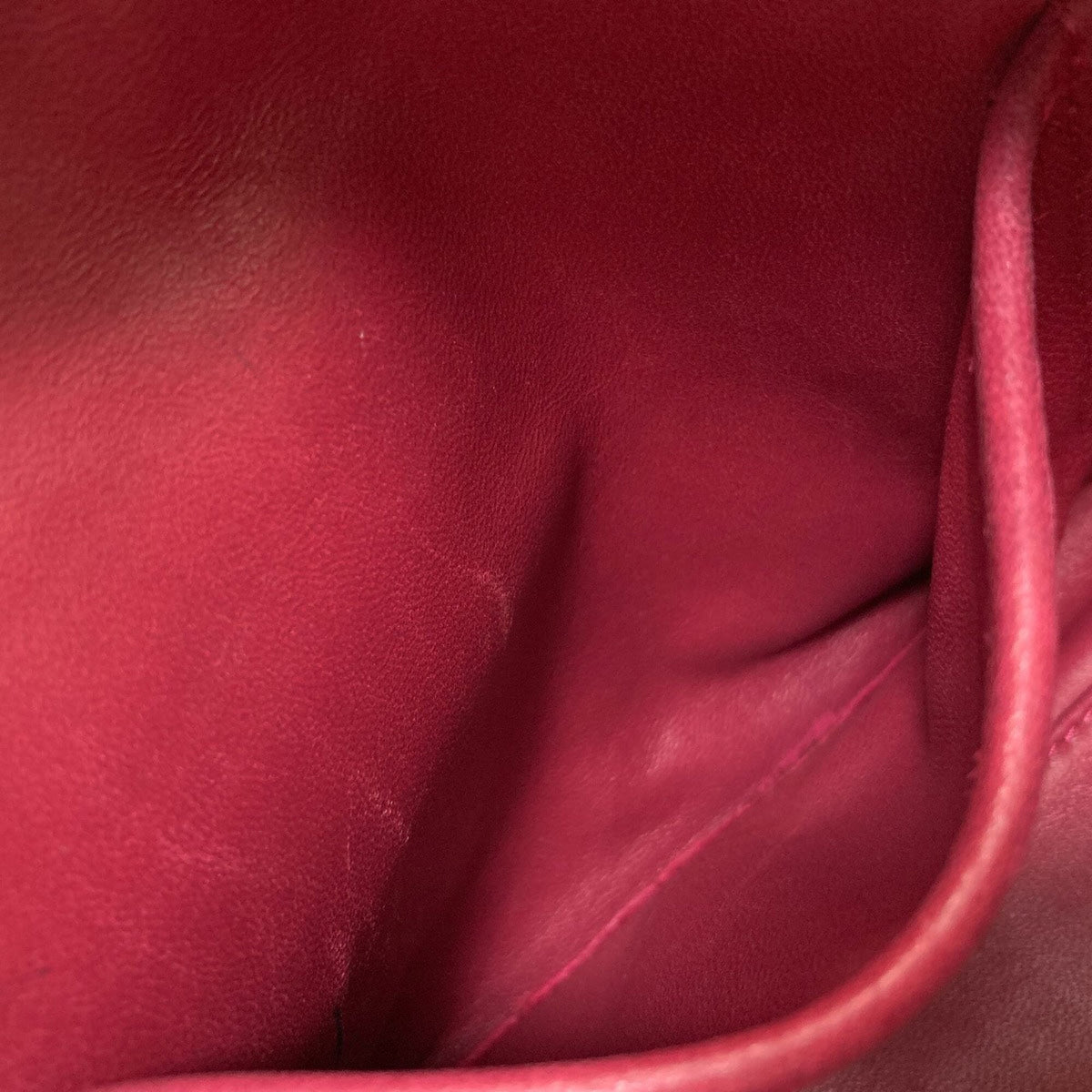 Loewe Red Color Leather Handbag (Pre-Owned)