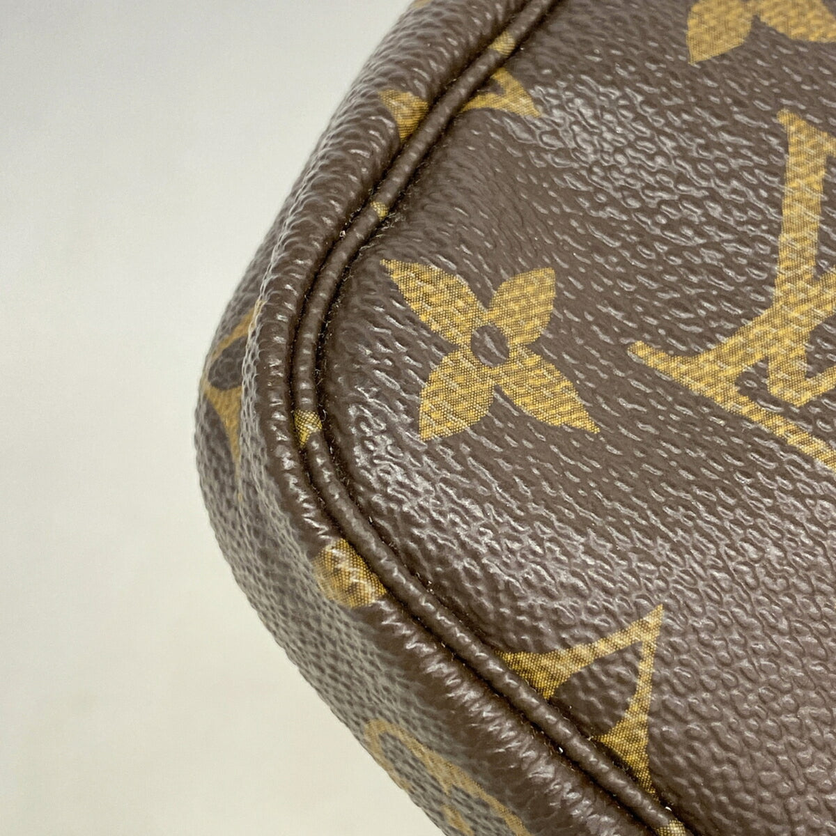 Louis Vuitton Brown Pouch (Pre-Owned)